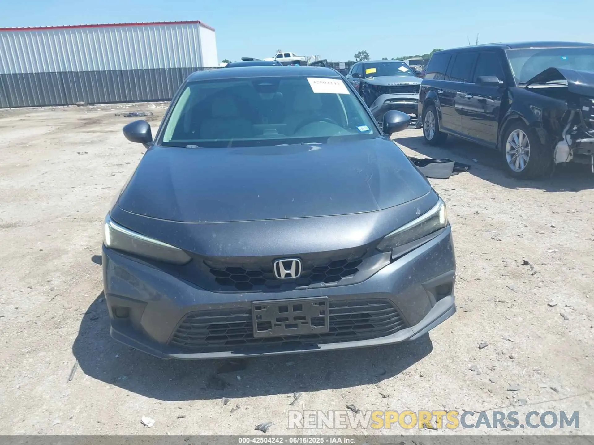 12 Photograph of a damaged car 19XFL1H78NE006815 HONDA CIVIC 2022