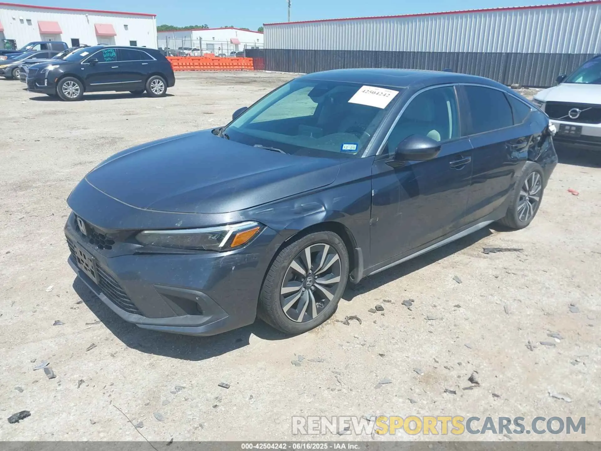 2 Photograph of a damaged car 19XFL1H78NE006815 HONDA CIVIC 2022