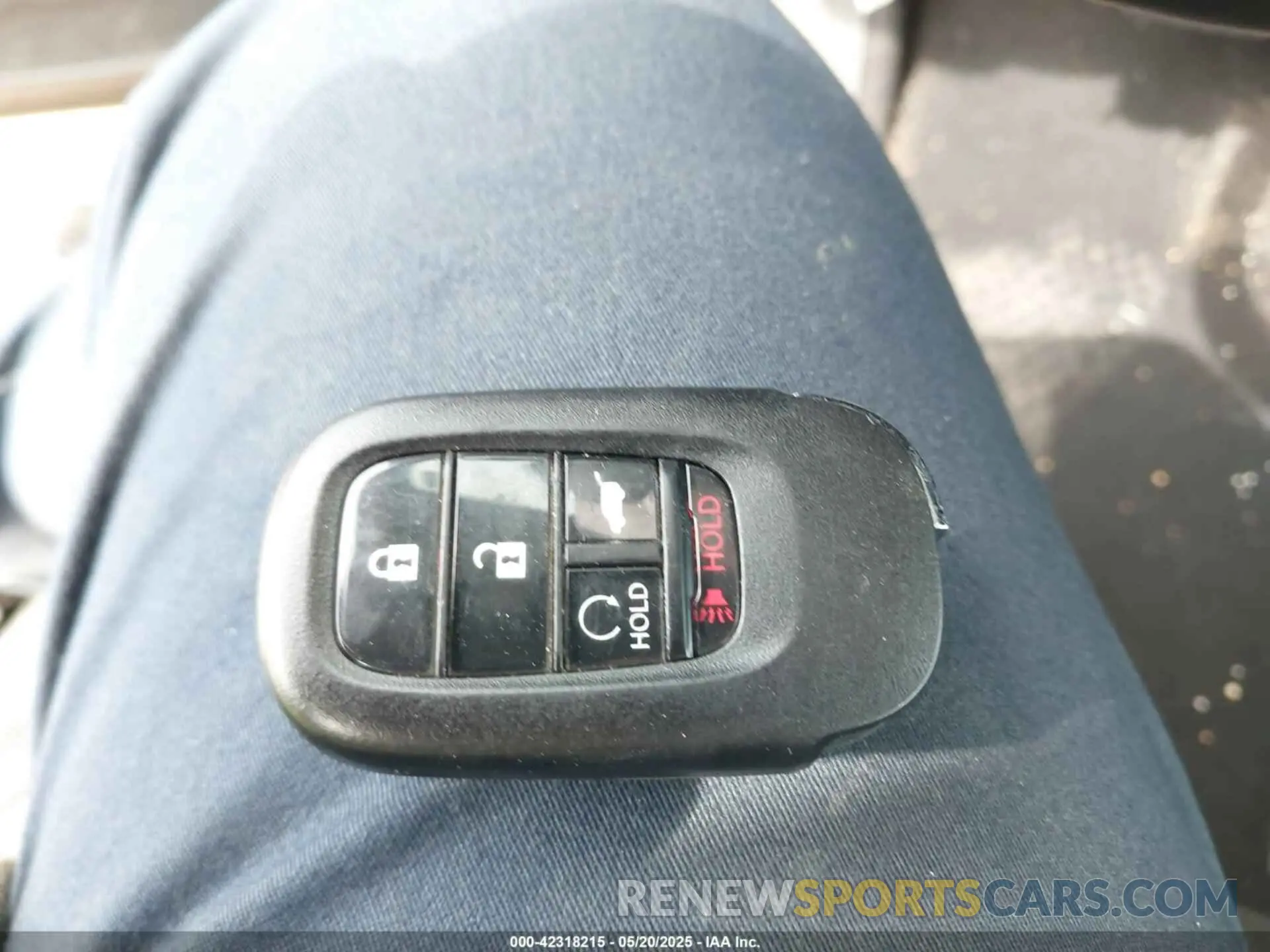 11 Photograph of a damaged car 19XFL1H79NE022960 HONDA CIVIC 2022