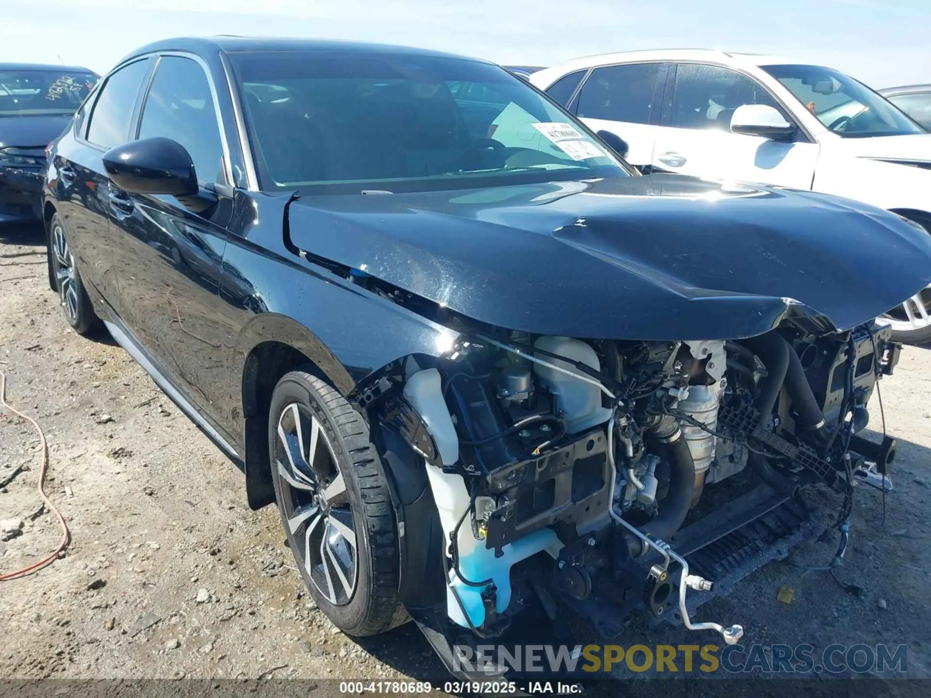 1 Photograph of a damaged car 19XFL1H7XNE003852 HONDA CIVIC 2022