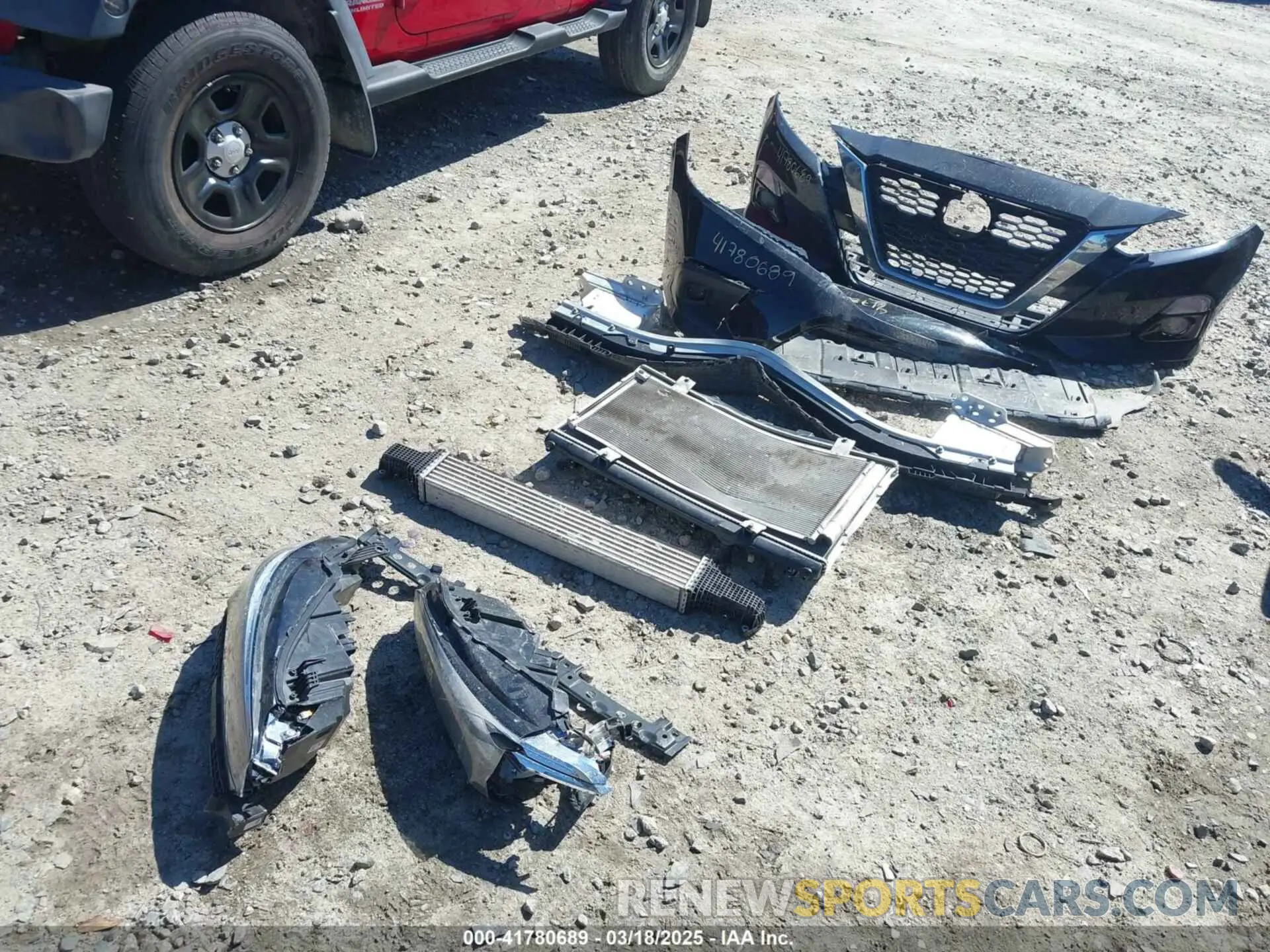 12 Photograph of a damaged car 19XFL1H7XNE003852 HONDA CIVIC 2022