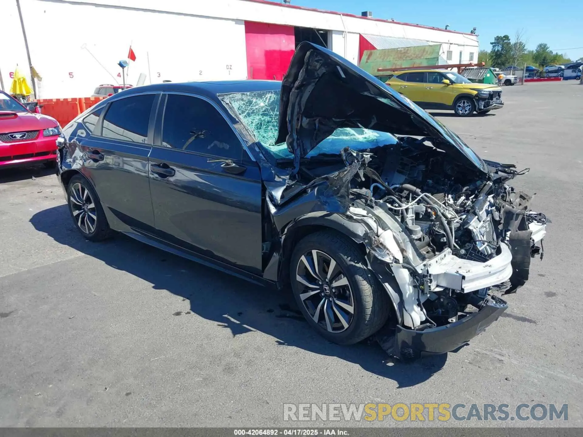 1 Photograph of a damaged car 19XFL1H7XNE013345 HONDA CIVIC 2022