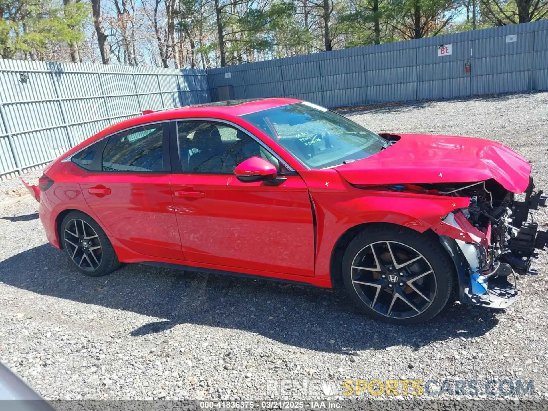 13 Photograph of a damaged car 19XFL1H80NE015226 HONDA CIVIC 2022