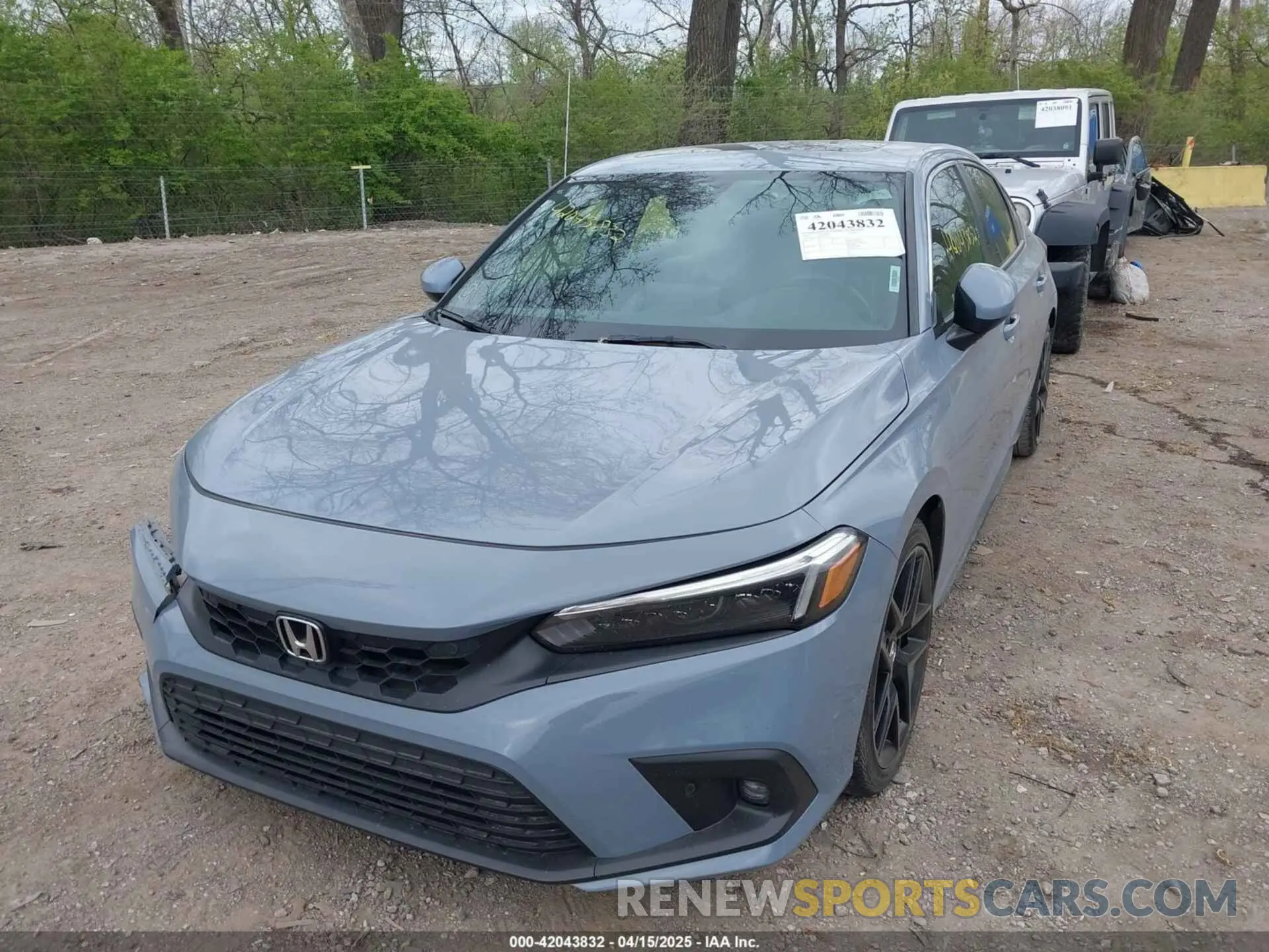 2 Photograph of a damaged car 19XFL1H81NE023917 HONDA CIVIC 2022