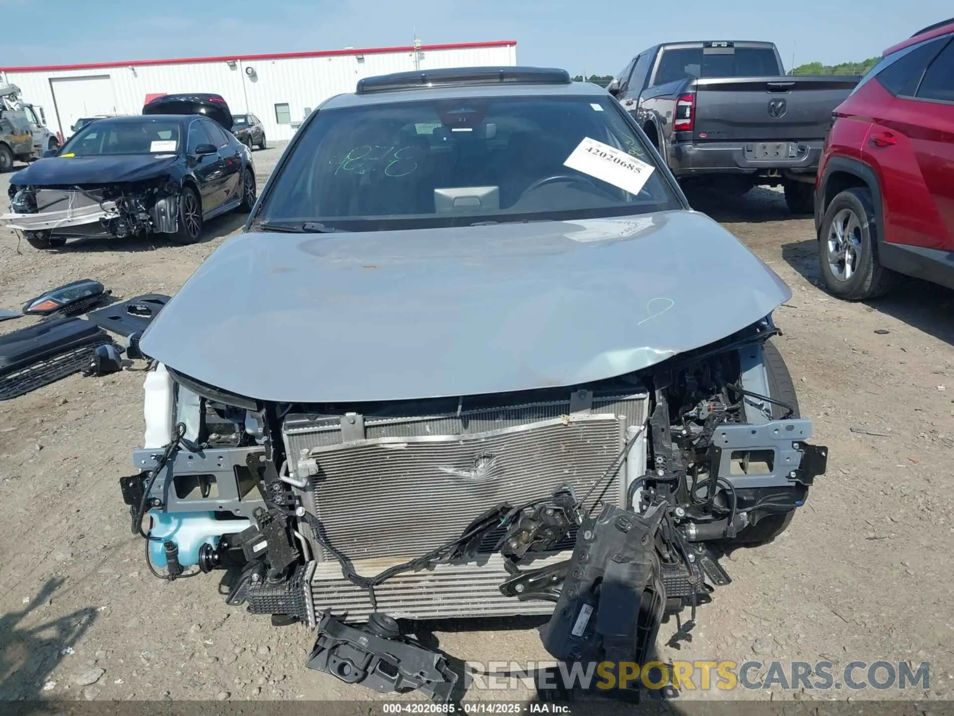 13 Photograph of a damaged car 19XFL1H82NE003000 HONDA CIVIC 2022