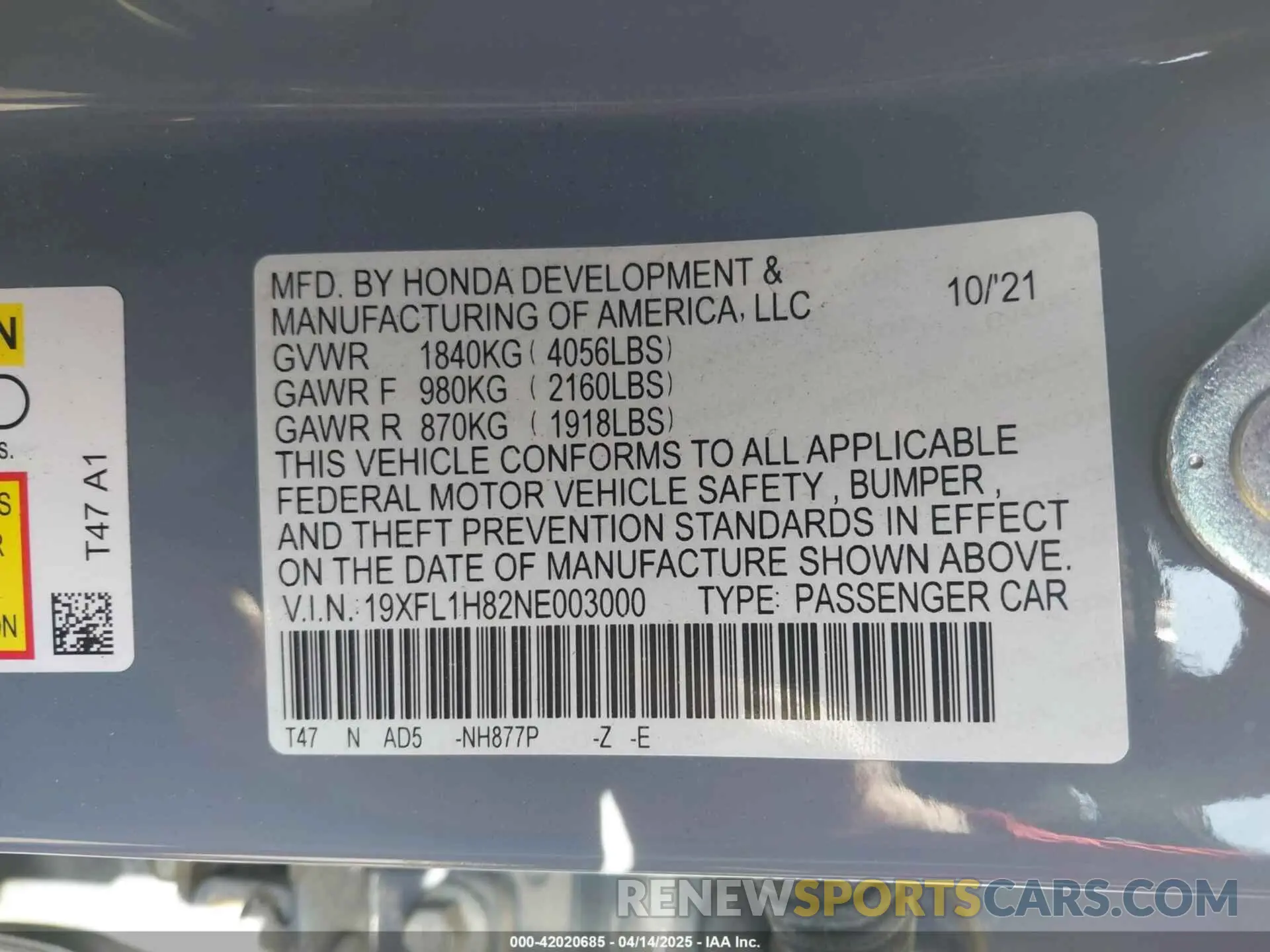 9 Photograph of a damaged car 19XFL1H82NE003000 HONDA CIVIC 2022