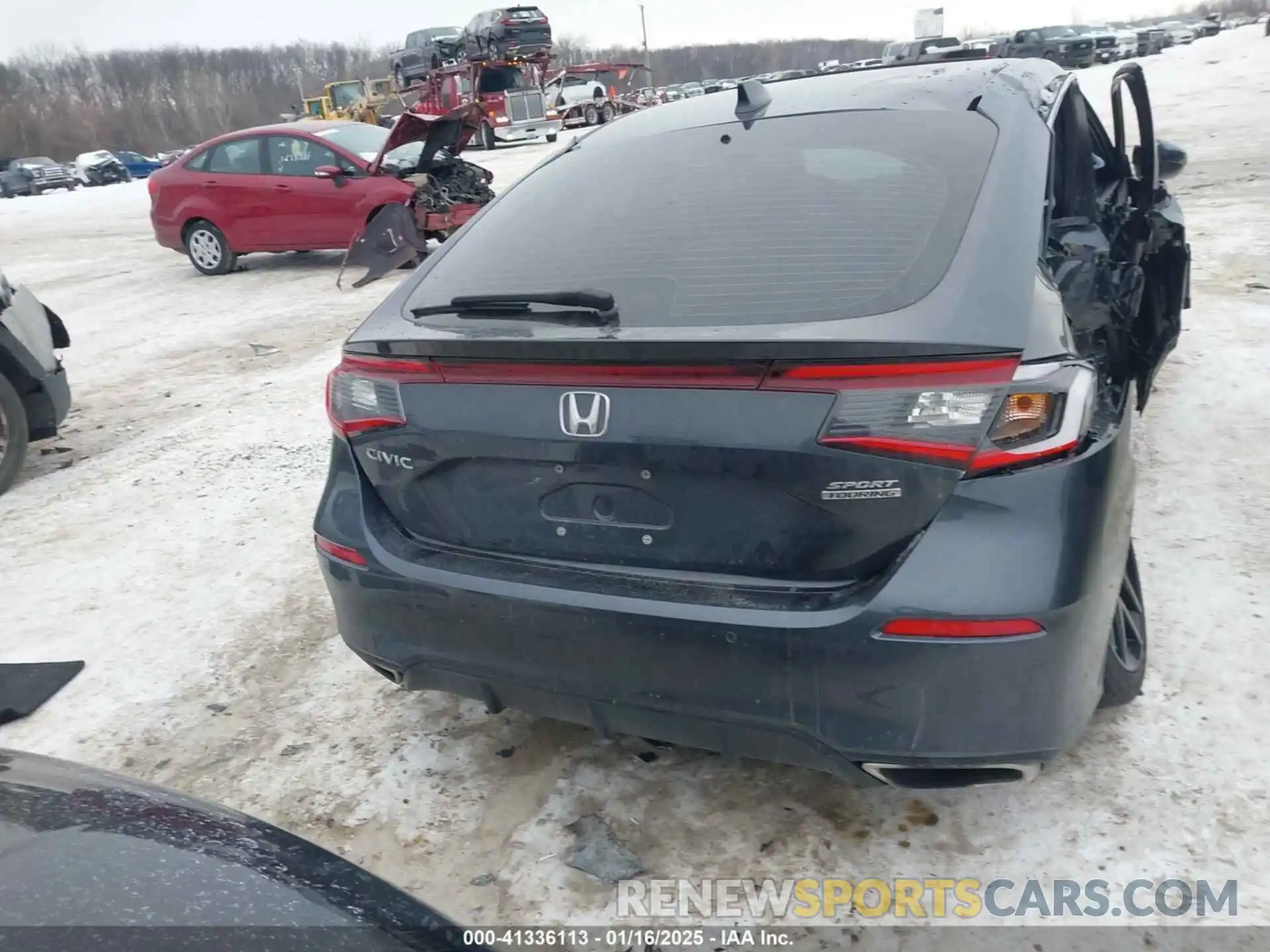 16 Photograph of a damaged car 19XFL1H82NE022033 HONDA CIVIC 2022