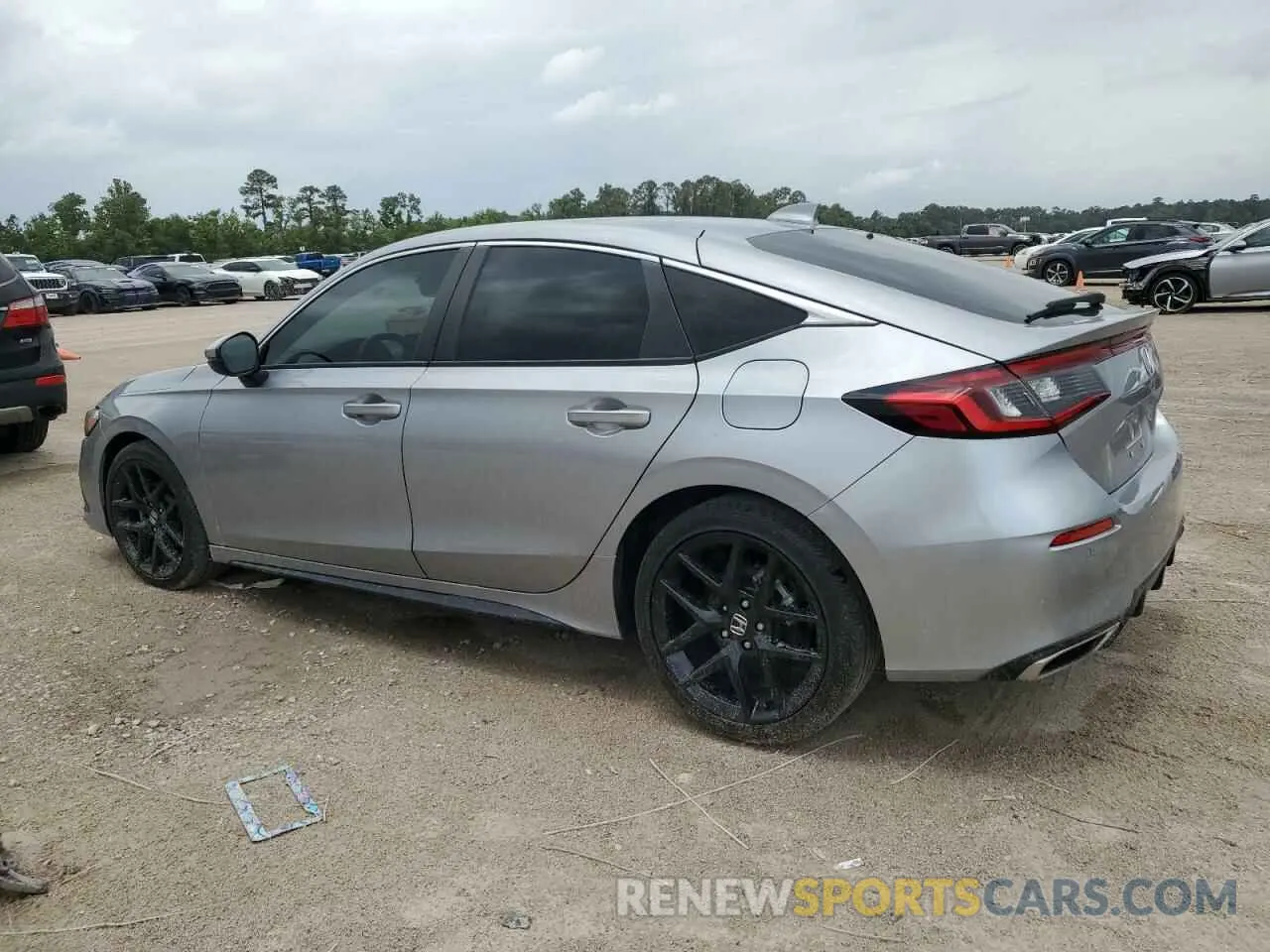2 Photograph of a damaged car 19XFL1H83NE003104 HONDA CIVIC 2022