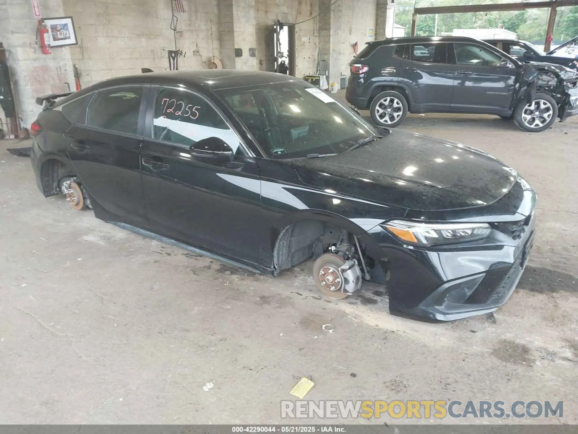 1 Photograph of a damaged car 19XFL1H84NE023409 HONDA CIVIC 2022