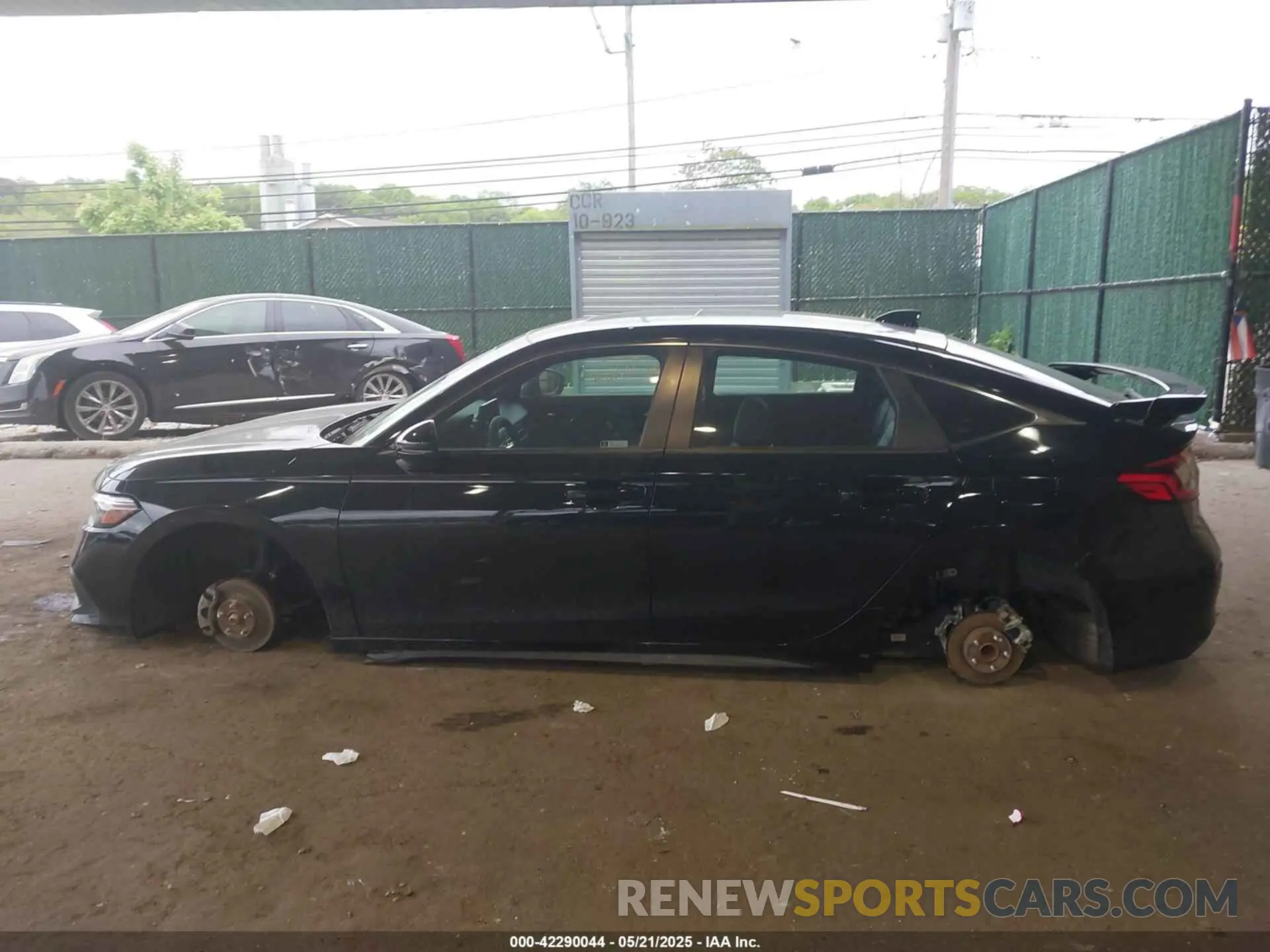 14 Photograph of a damaged car 19XFL1H84NE023409 HONDA CIVIC 2022
