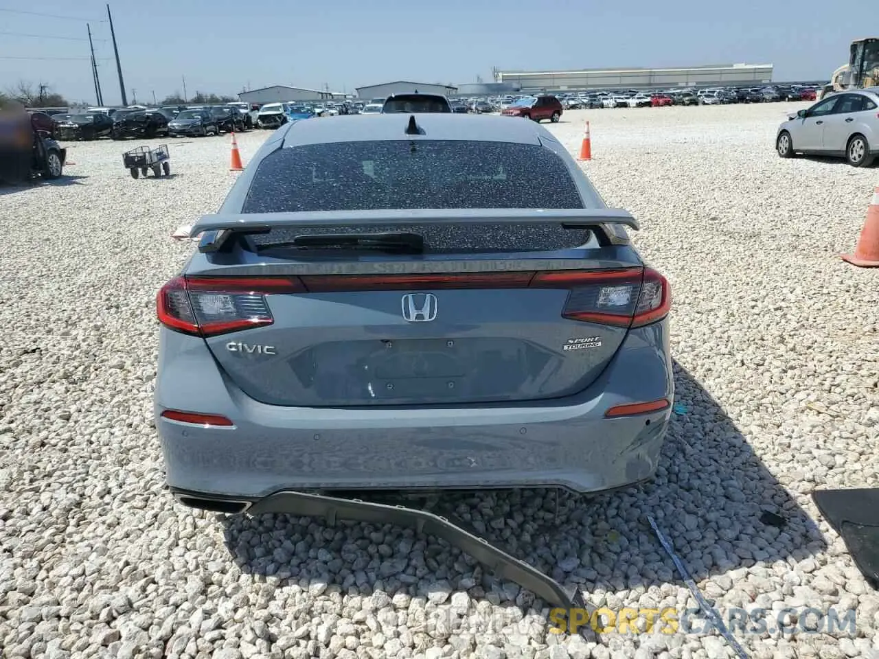 6 Photograph of a damaged car 19XFL1H85NE014797 HONDA CIVIC 2022