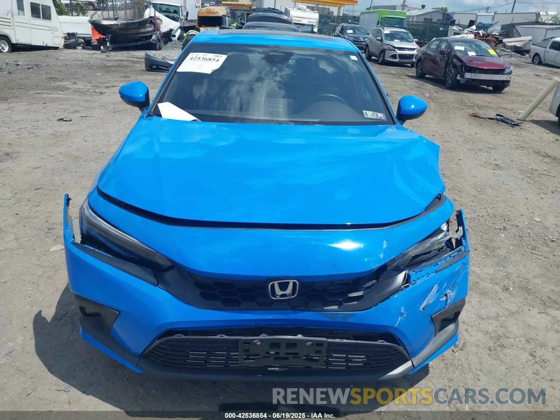 12 Photograph of a damaged car 19XFL1H85NE017358 HONDA CIVIC 2022