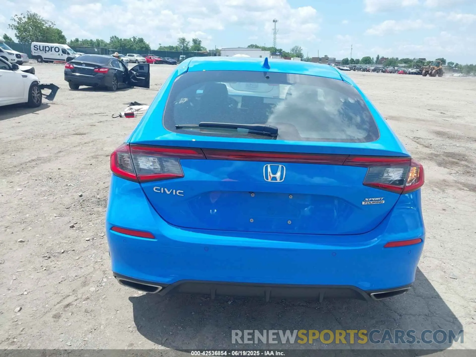 16 Photograph of a damaged car 19XFL1H85NE017358 HONDA CIVIC 2022