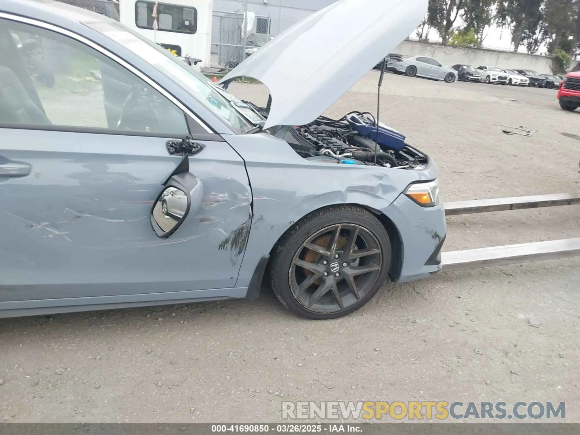 18 Photograph of a damaged car 19XFL1H85NE019417 HONDA CIVIC 2022