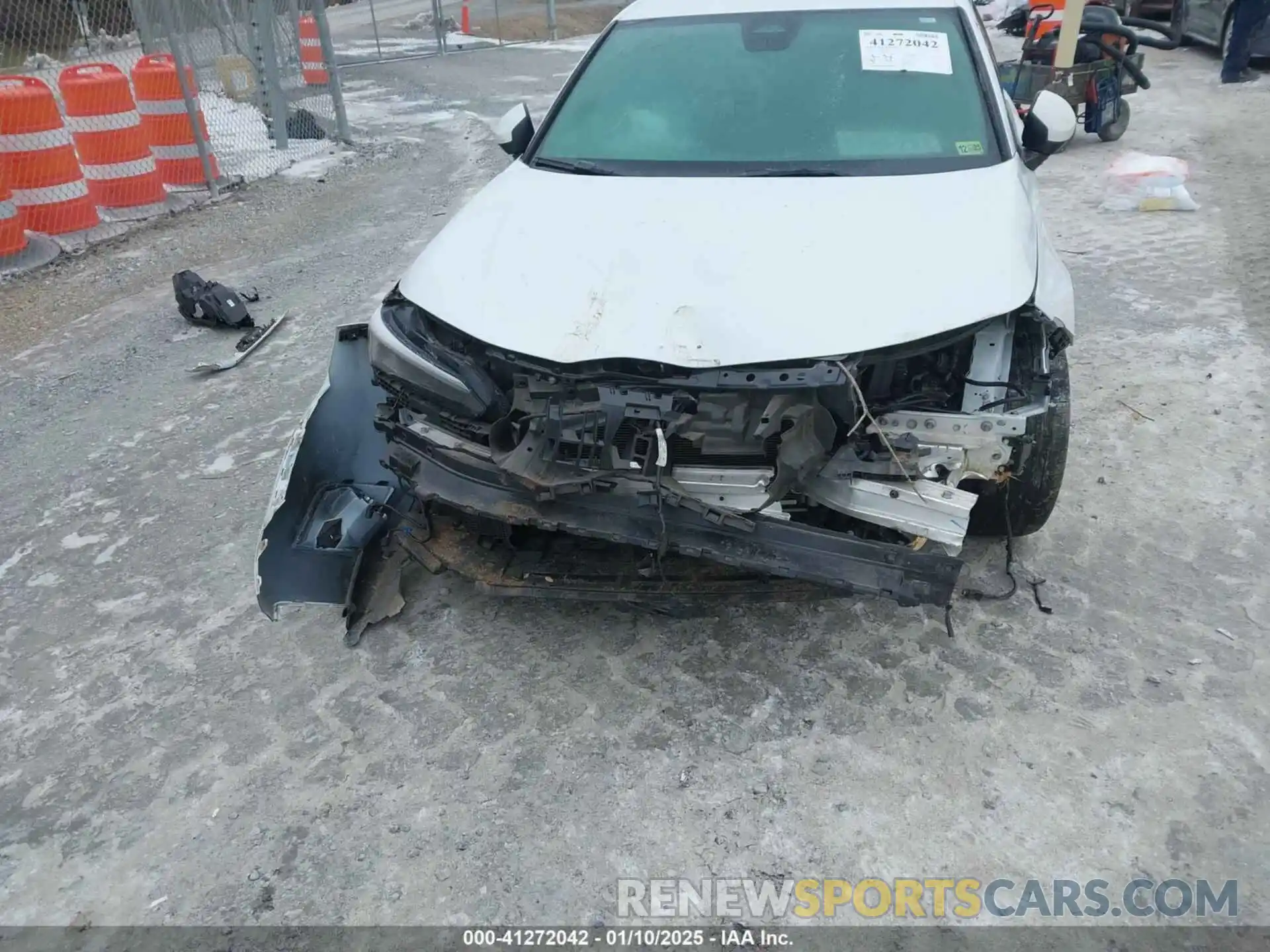 6 Photograph of a damaged car 19XFL1H86NE002903 HONDA CIVIC 2022