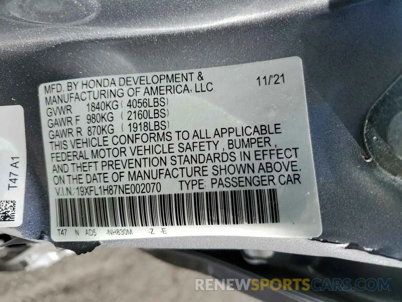 12 Photograph of a damaged car 19XFL1H87NE002070 HONDA CIVIC 2022