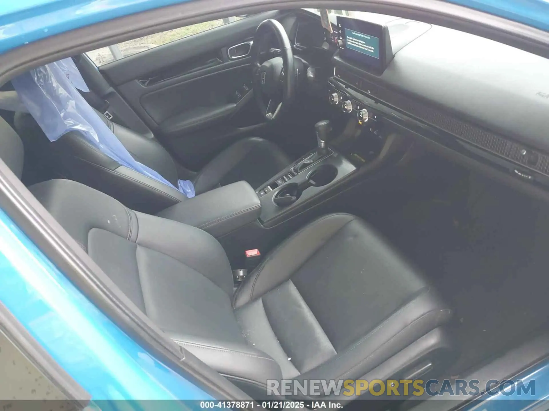 5 Photograph of a damaged car 19XFL1H87NE012338 HONDA CIVIC 2022
