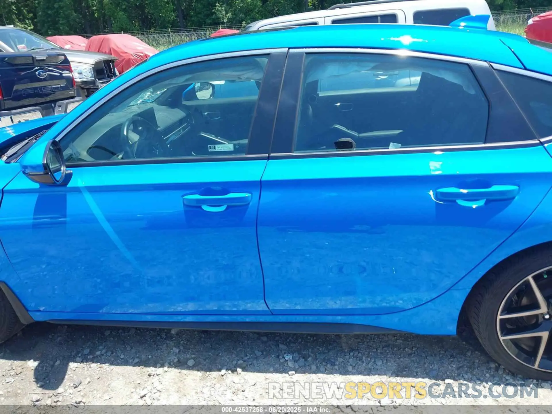 15 Photograph of a damaged car 19XFL1H87NE023582 HONDA CIVIC 2022