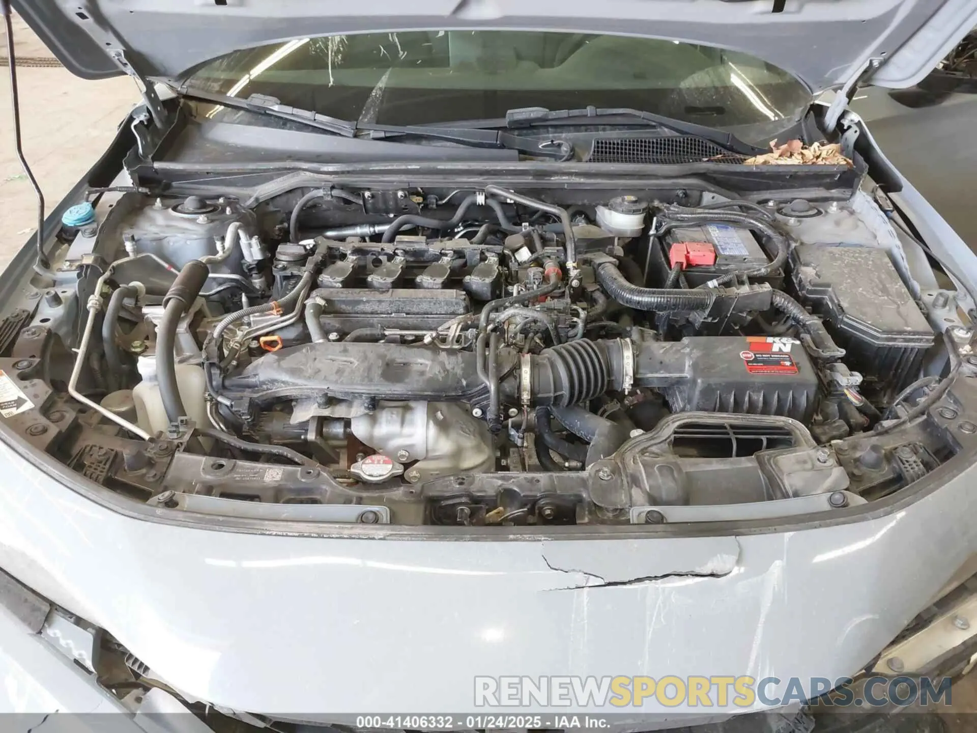 10 Photograph of a damaged car 19XFL1H88NE023719 HONDA CIVIC 2022