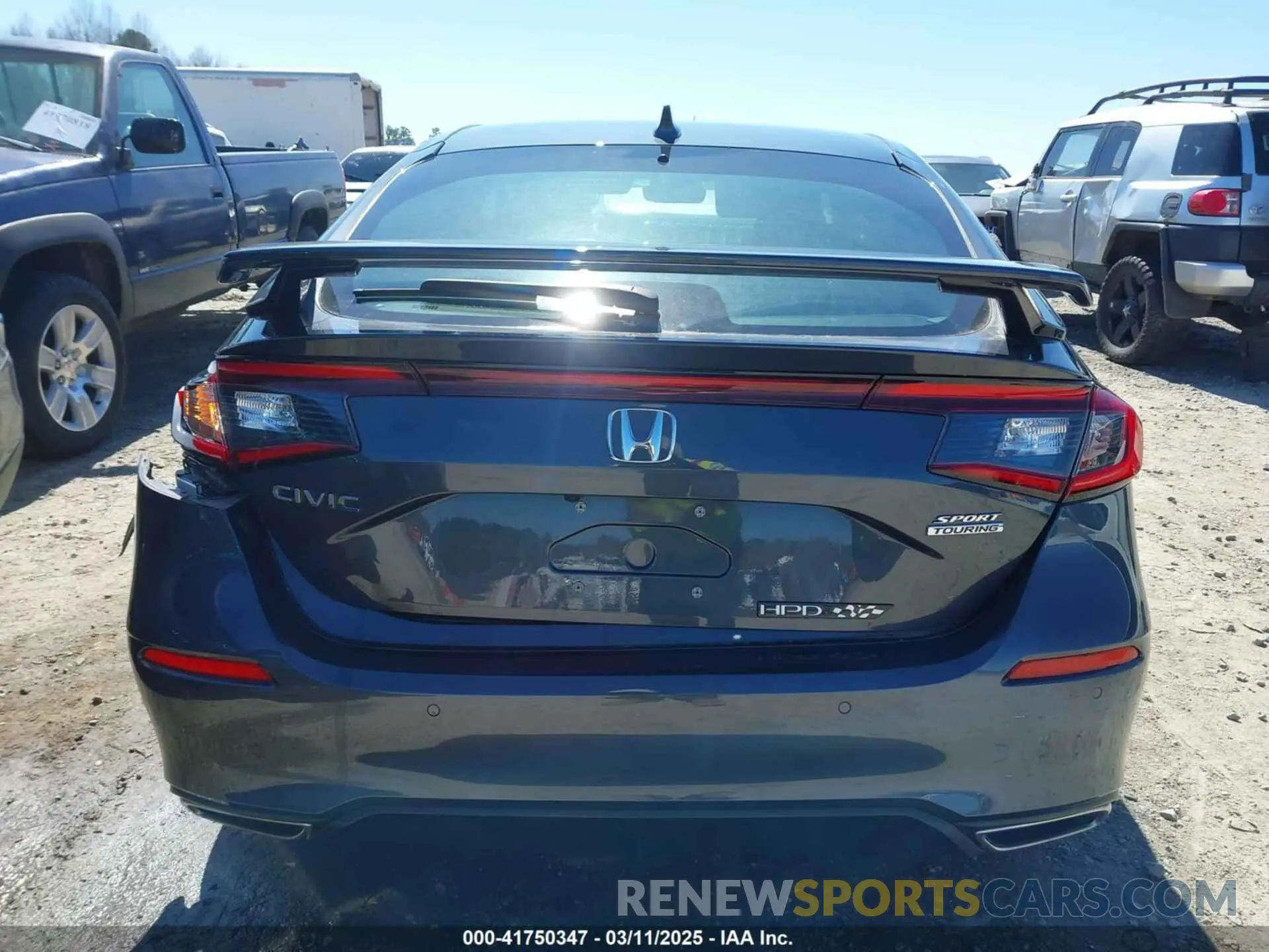 16 Photograph of a damaged car 19XFL1H8XNE008574 HONDA CIVIC 2022