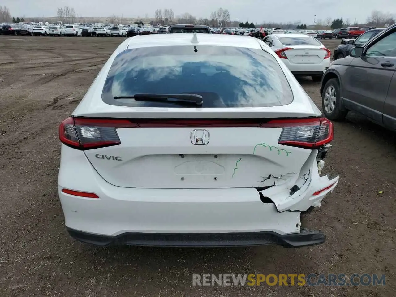6 Photograph of a damaged car 19XFL2H53NE400274 HONDA CIVIC 2022