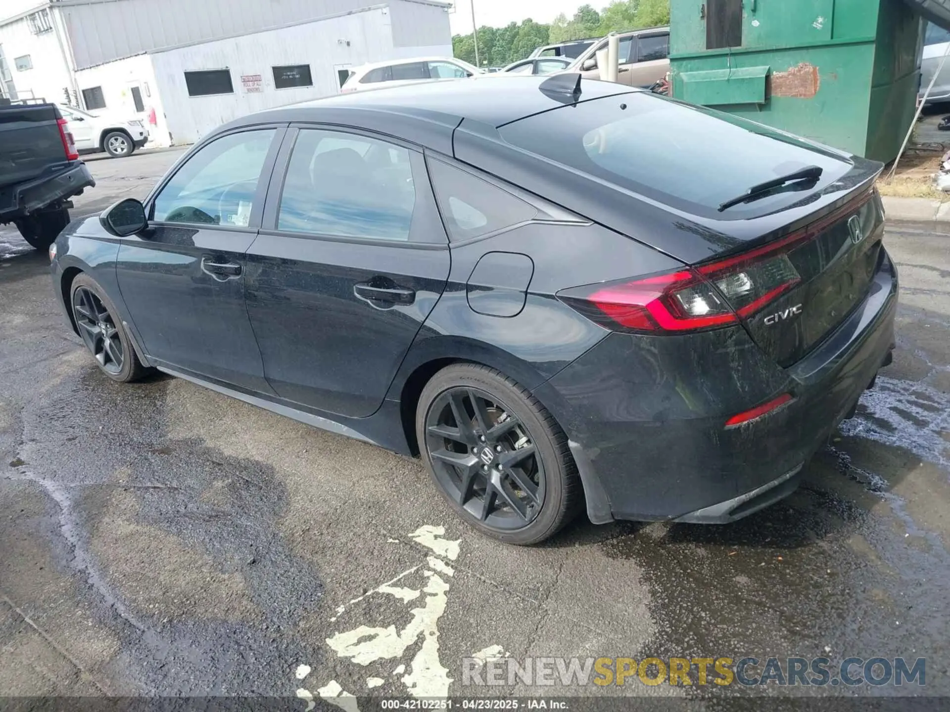 3 Photograph of a damaged car 19XFL2H80NE013353 HONDA CIVIC 2022