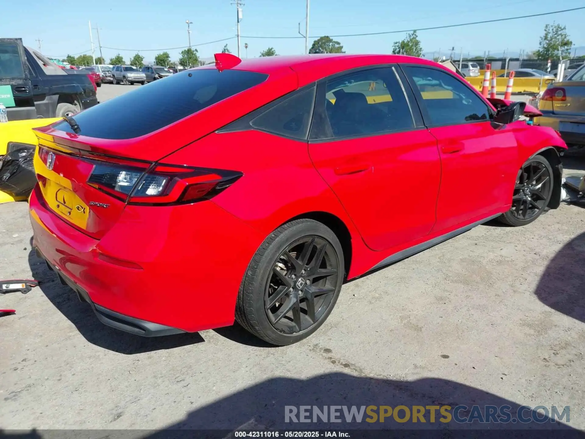 4 Photograph of a damaged car 19XFL2H81NE006251 HONDA CIVIC 2022