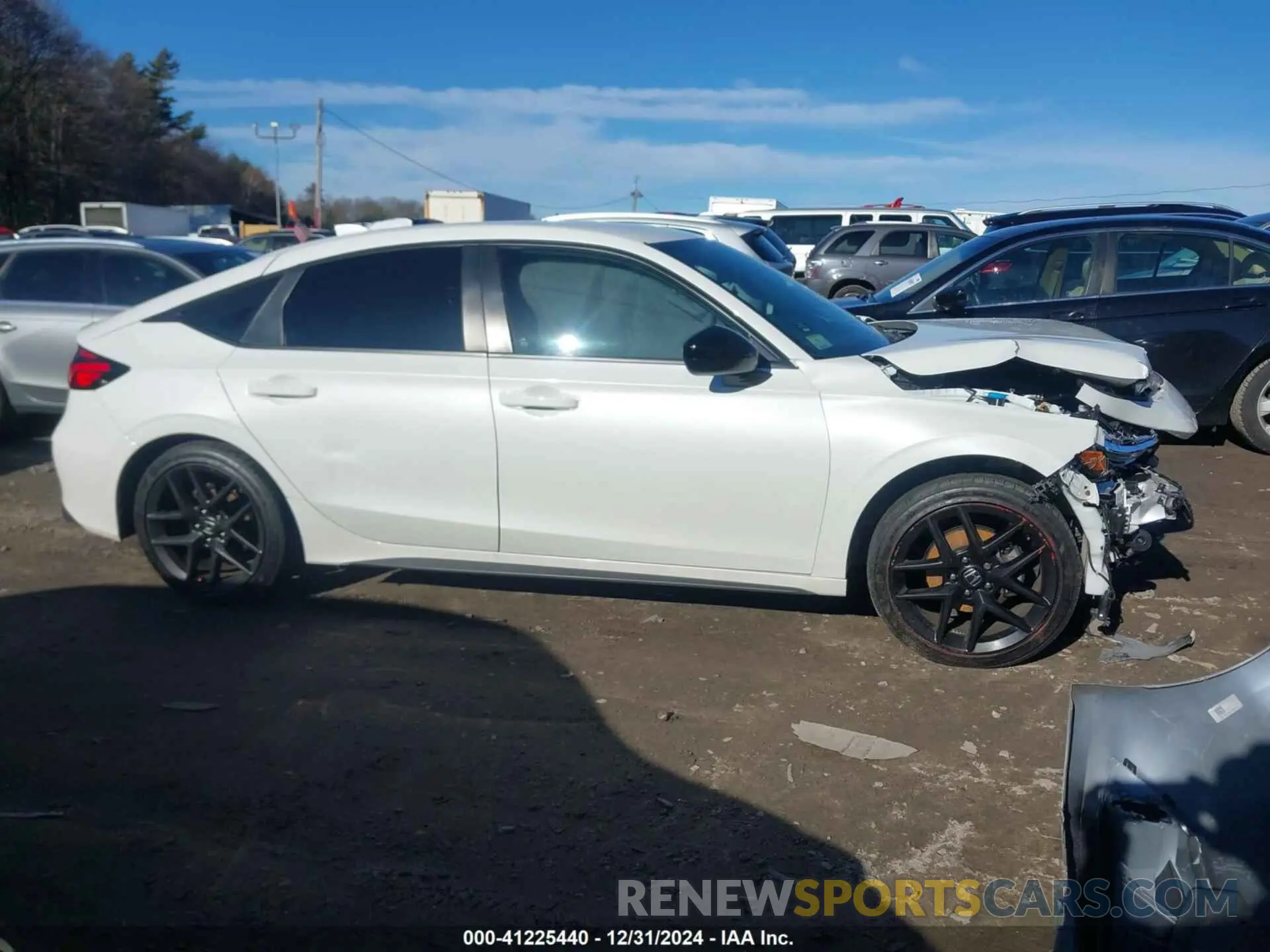 12 Photograph of a damaged car 19XFL2H81NE020344 HONDA CIVIC 2022