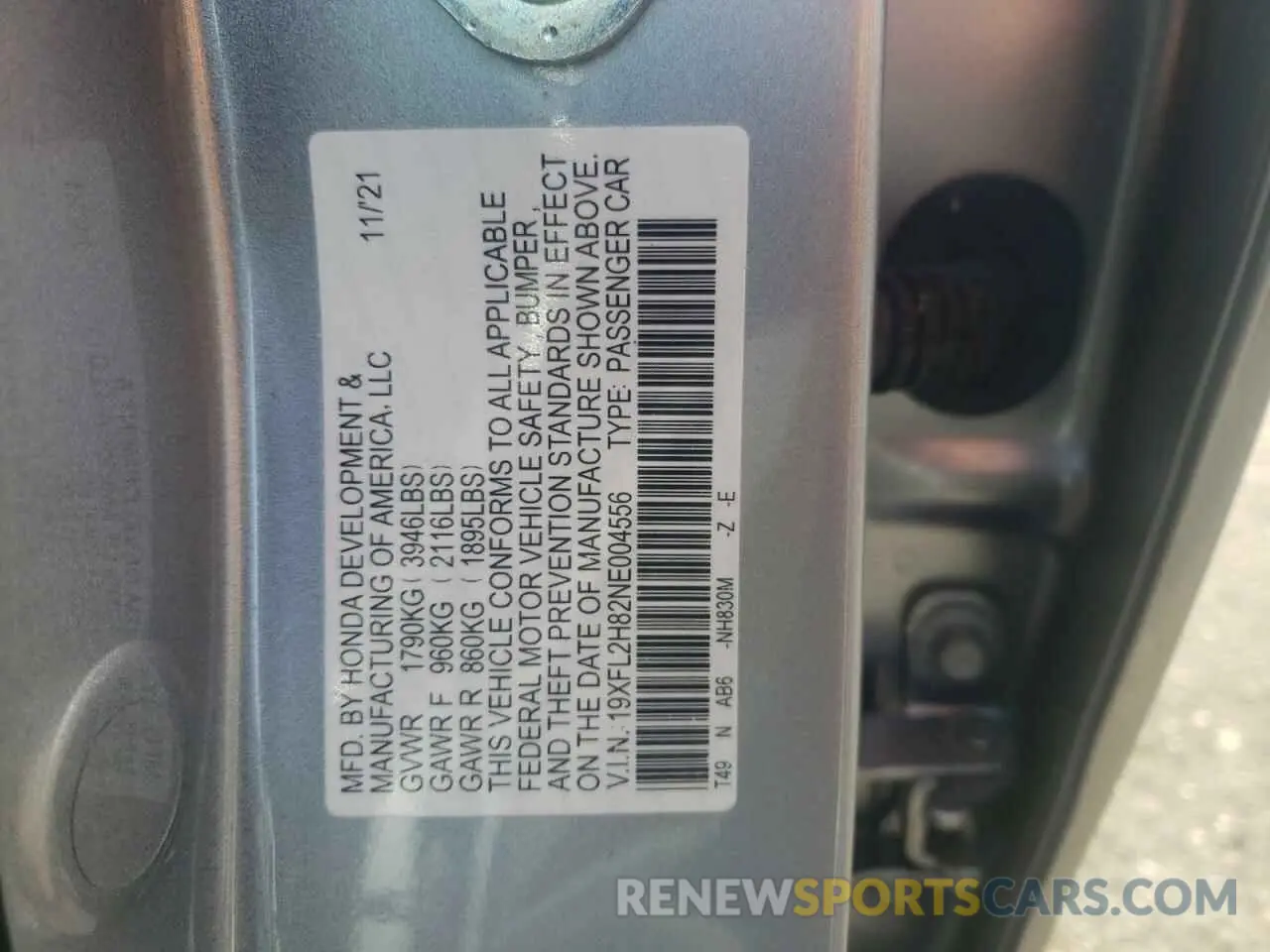 12 Photograph of a damaged car 19XFL2H82NE004556 HONDA CIVIC 2022