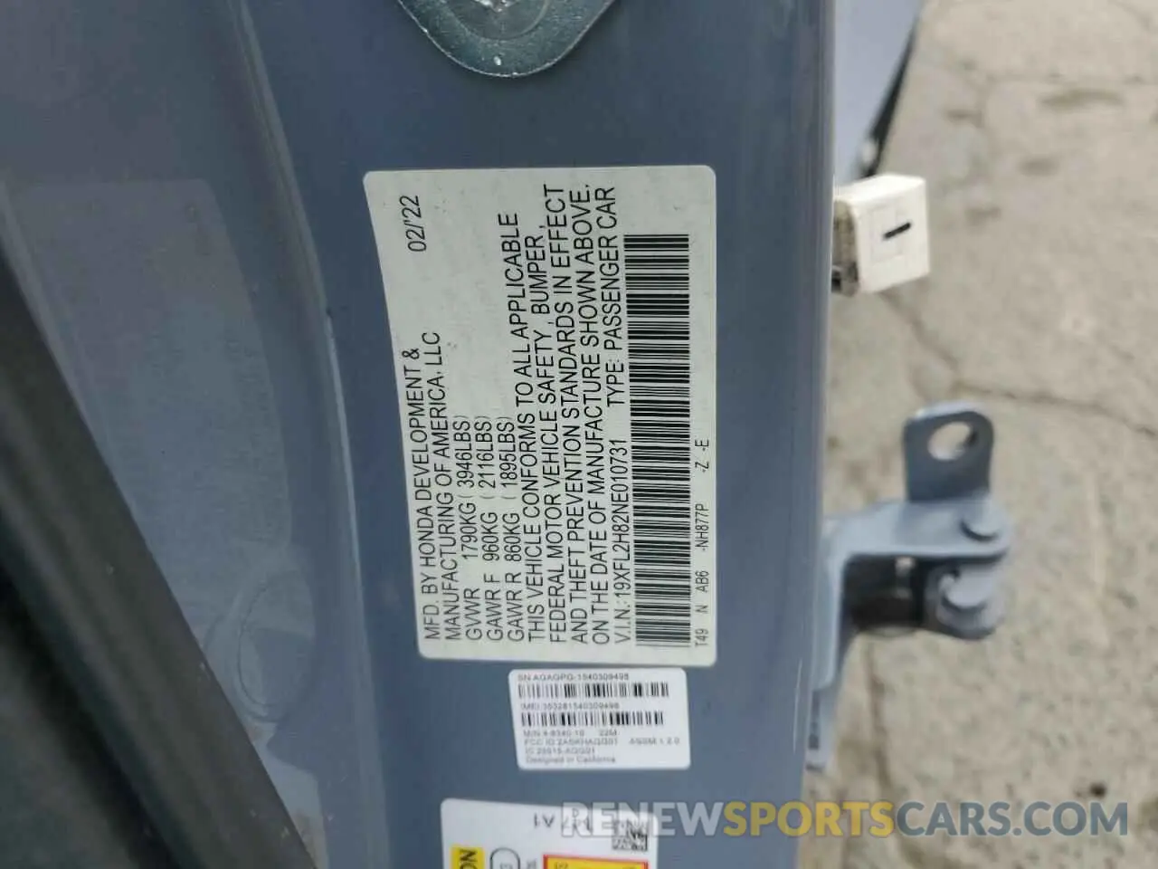12 Photograph of a damaged car 19XFL2H82NE010731 HONDA CIVIC 2022