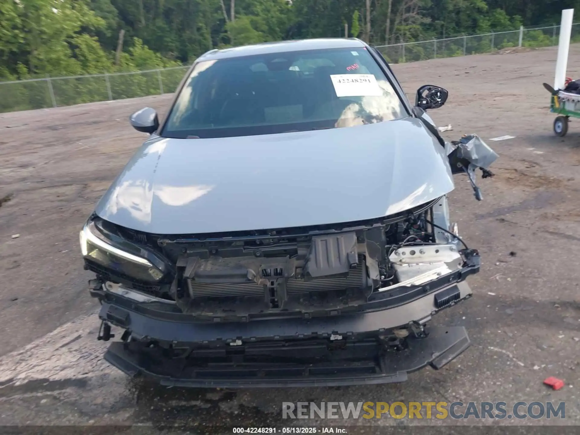 13 Photograph of a damaged car 19XFL2H82NE011801 HONDA CIVIC 2022