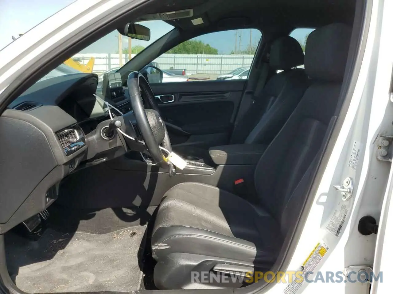 7 Photograph of a damaged car 19XFL2H82NE022572 HONDA CIVIC 2022