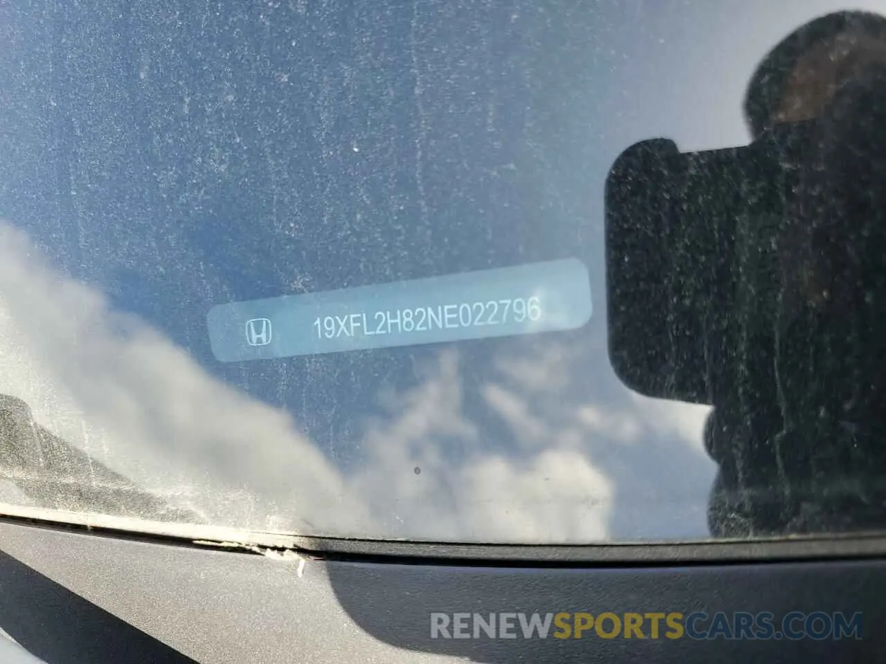 12 Photograph of a damaged car 19XFL2H82NE022796 HONDA CIVIC 2022