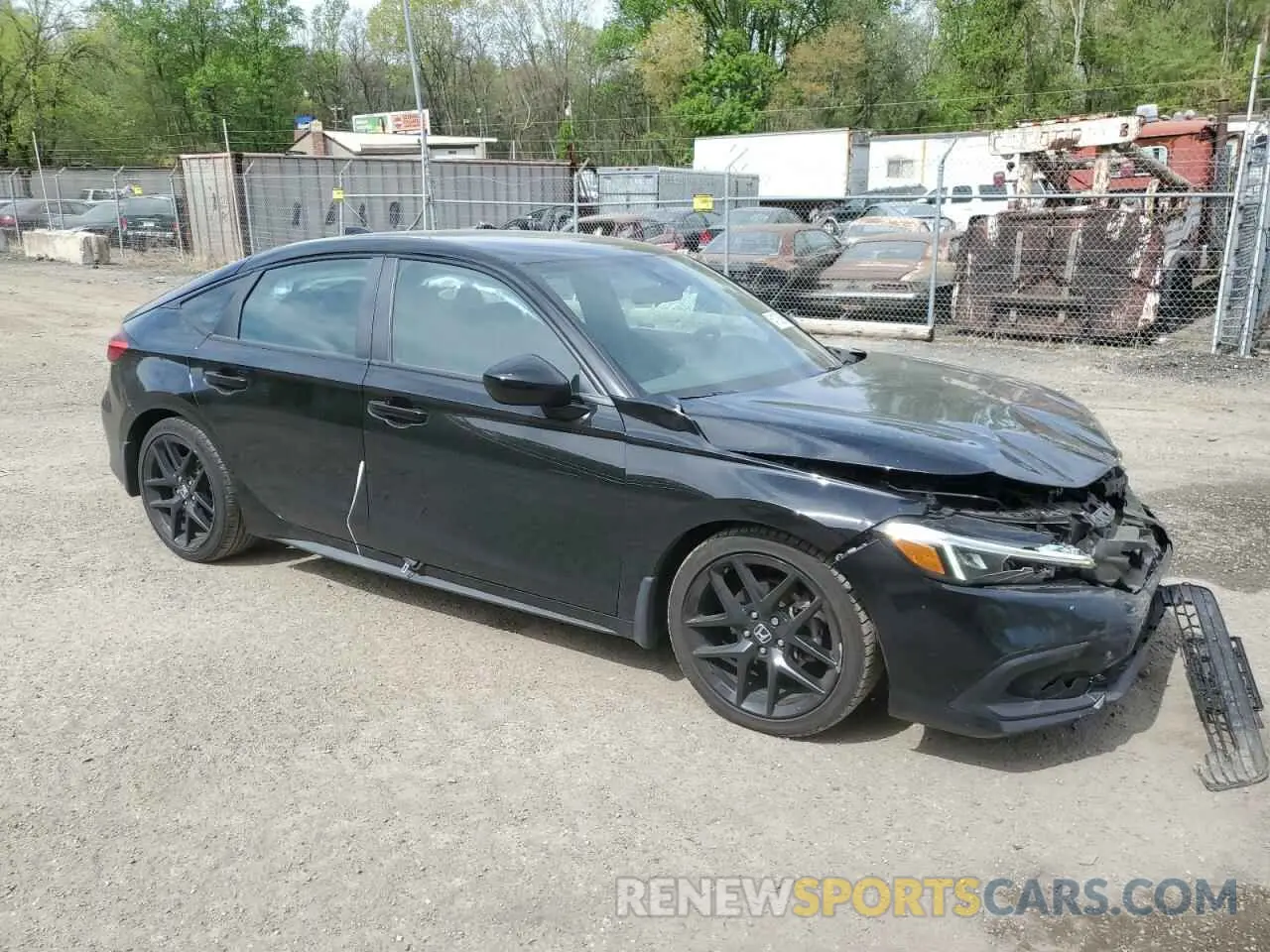 4 Photograph of a damaged car 19XFL2H83NE001648 HONDA CIVIC 2022