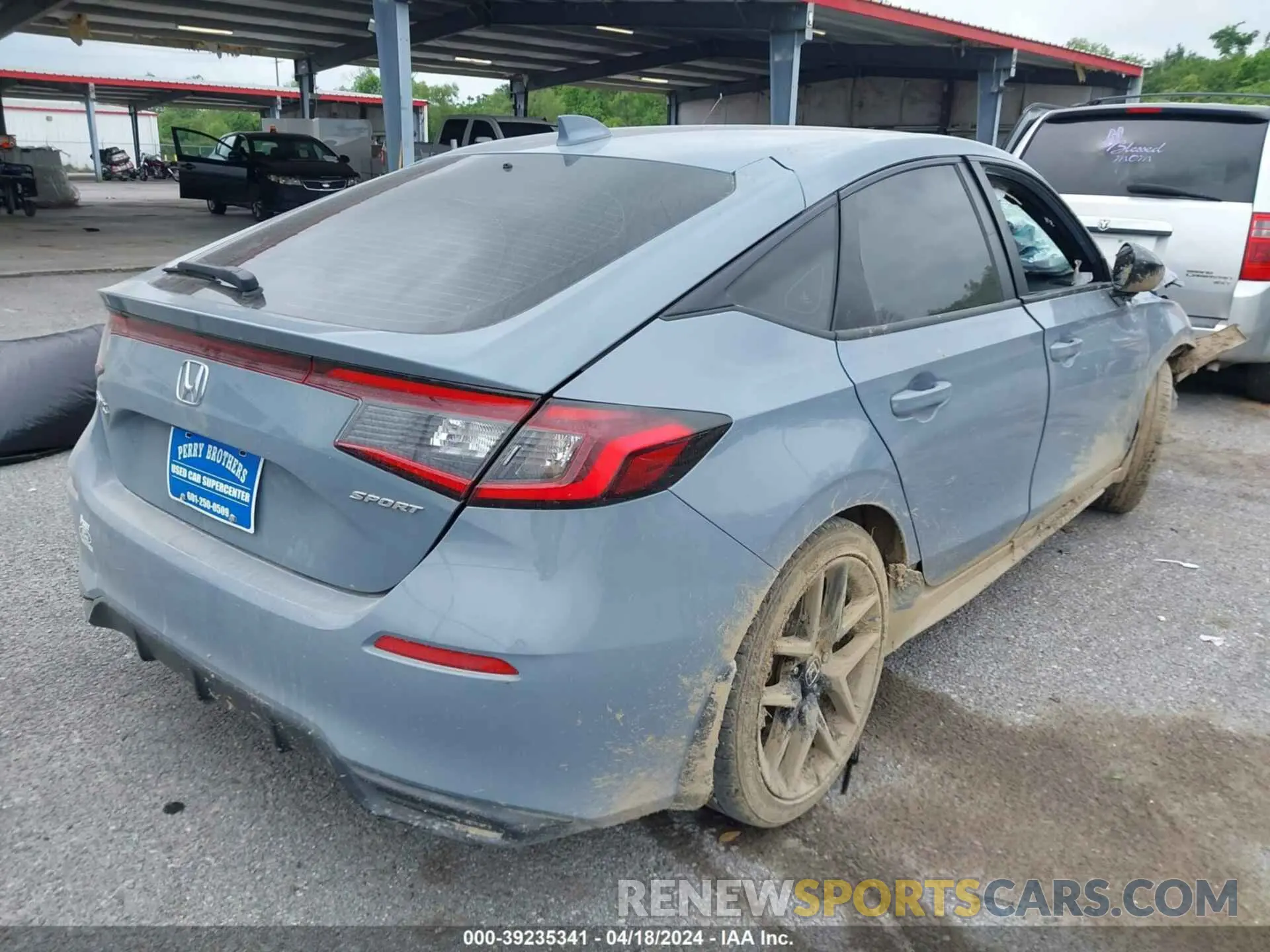 4 Photograph of a damaged car 19XFL2H84NE000055 HONDA CIVIC 2022
