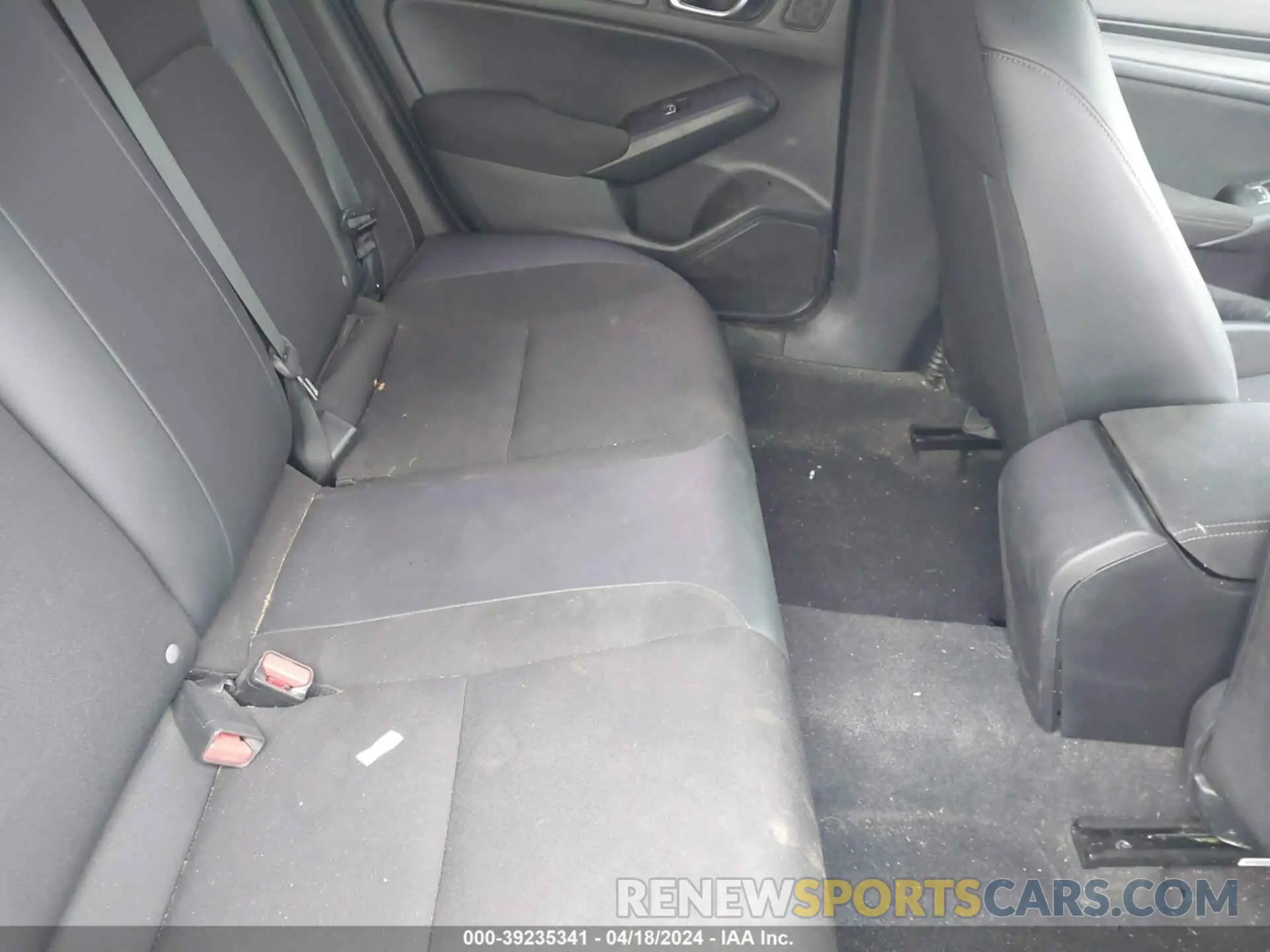 8 Photograph of a damaged car 19XFL2H84NE000055 HONDA CIVIC 2022