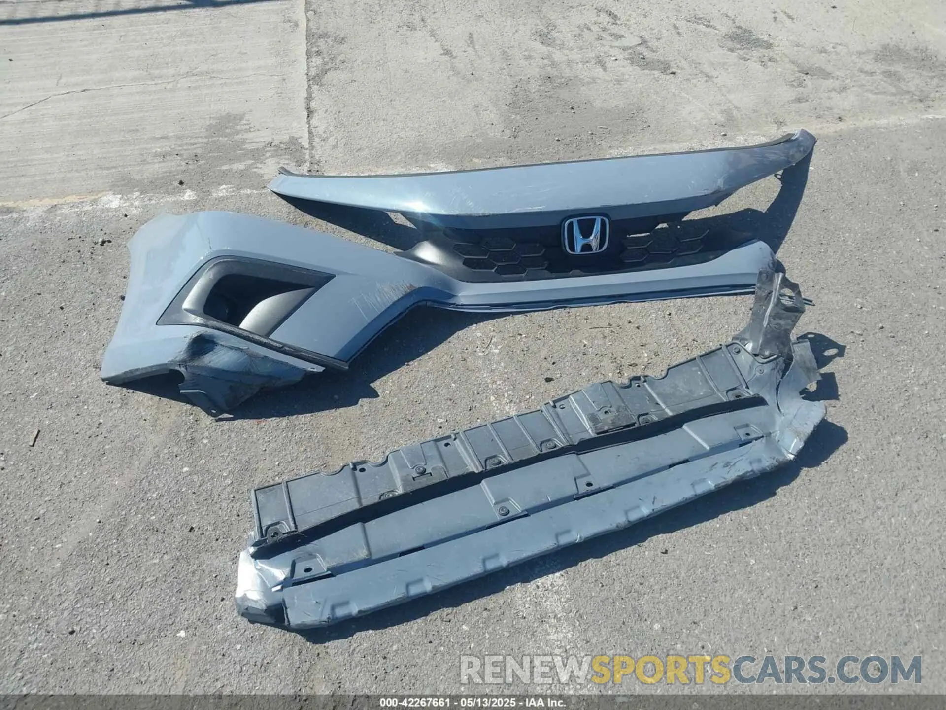 12 Photograph of a damaged car 19XFL2H84NE013601 HONDA CIVIC 2022