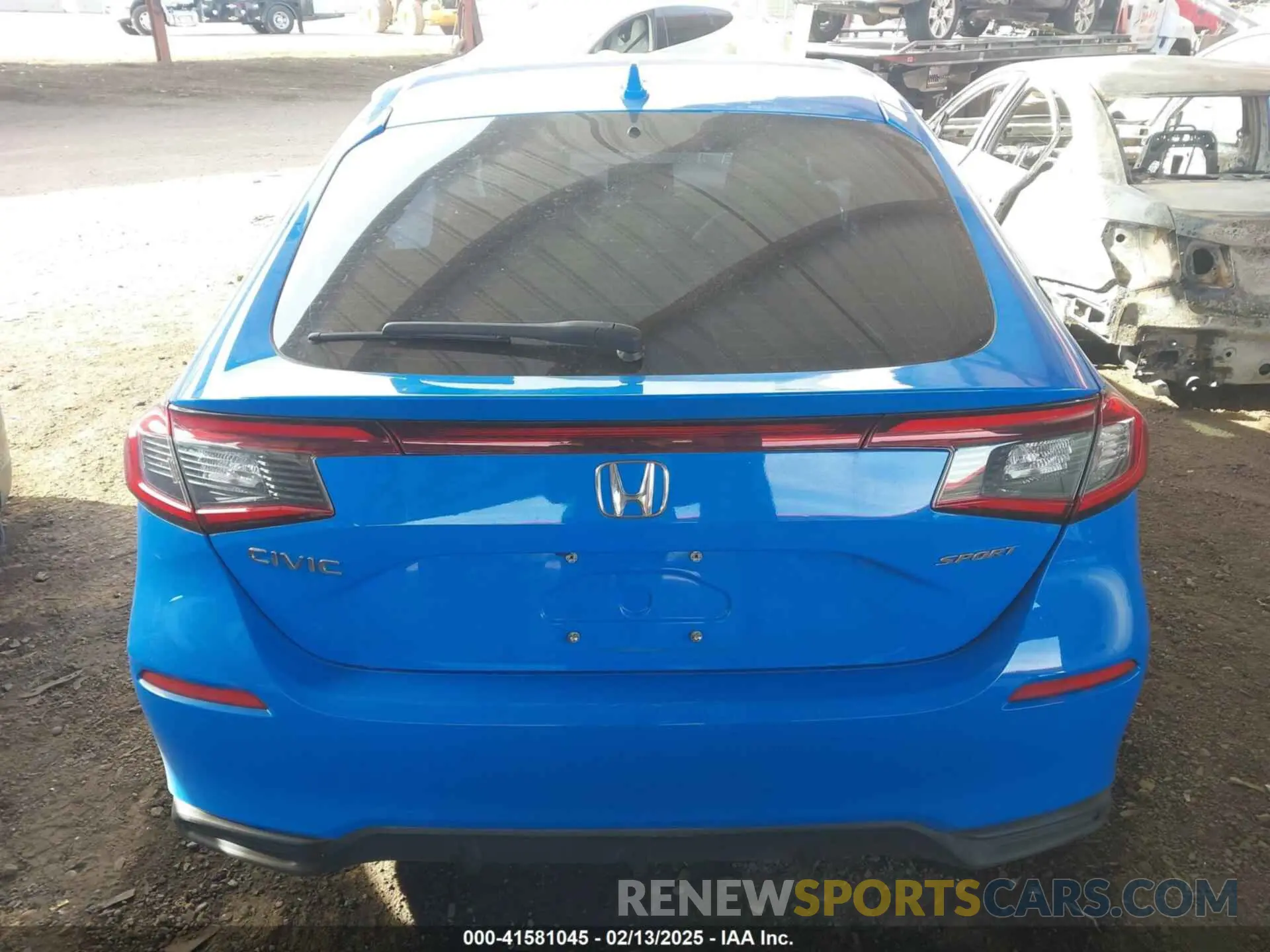 16 Photograph of a damaged car 19XFL2H84NE018152 HONDA CIVIC 2022