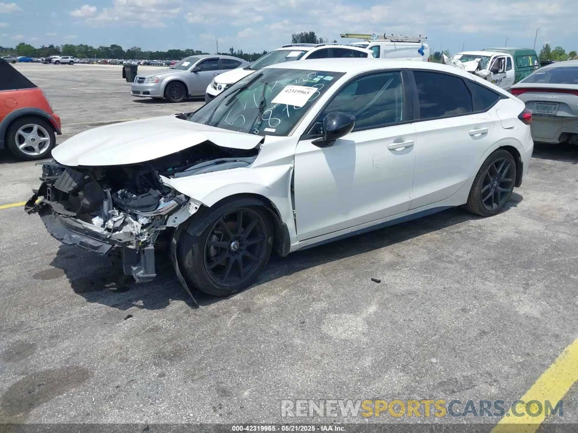 2 Photograph of a damaged car 19XFL2H85NE018788 HONDA CIVIC 2022