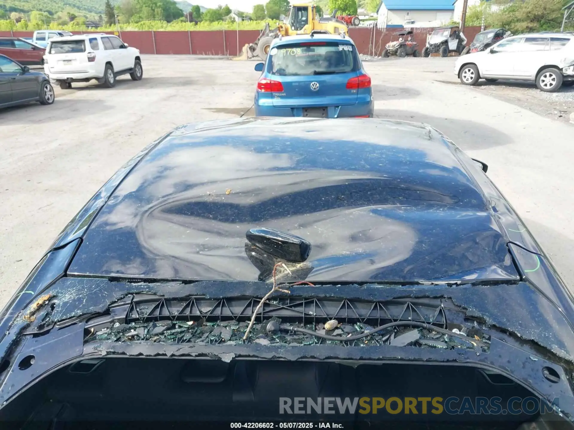 6 Photograph of a damaged car 19XFL2H87NE003046 HONDA CIVIC 2022