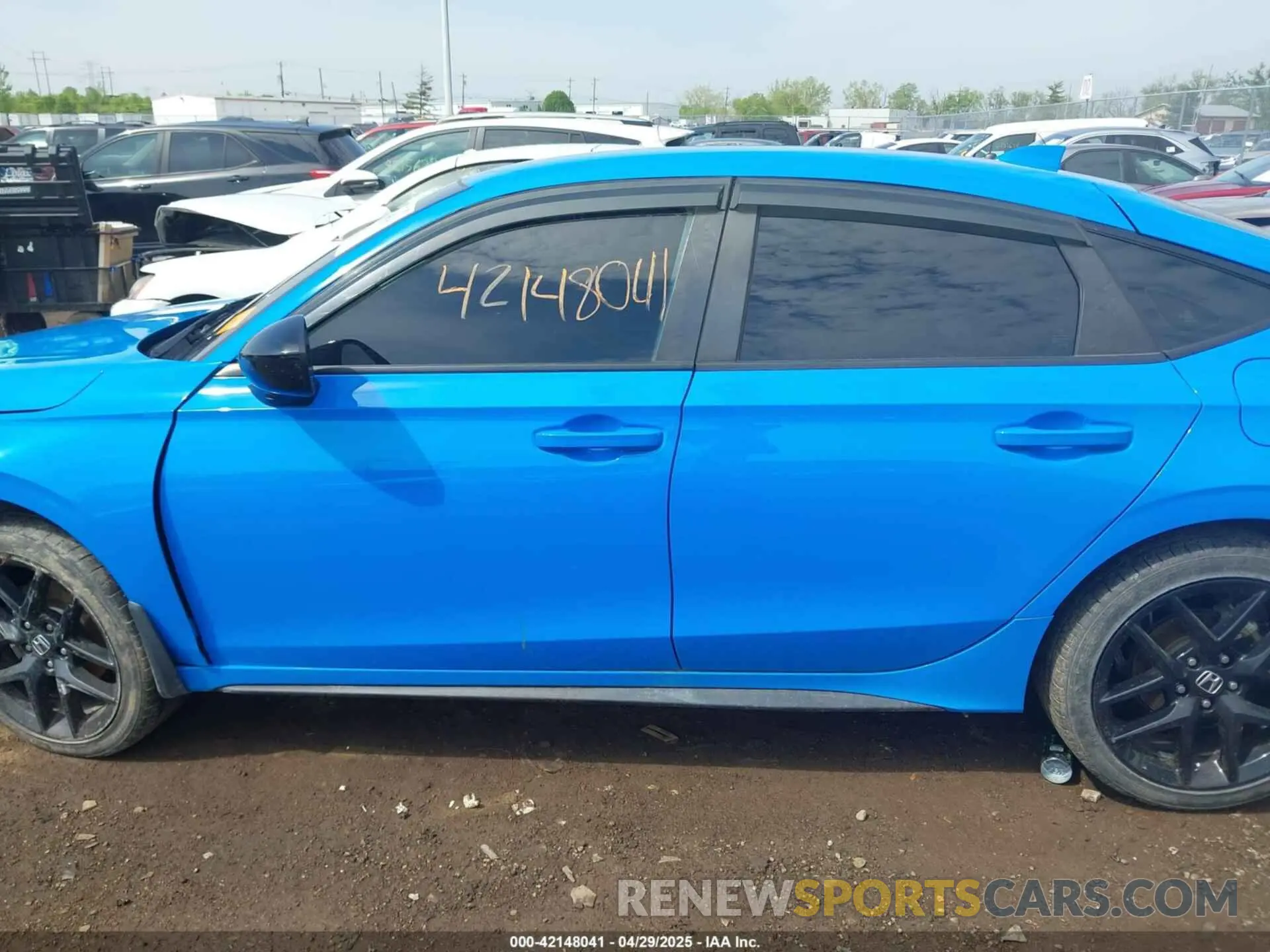 15 Photograph of a damaged car 19XFL2H87NE009767 HONDA CIVIC 2022