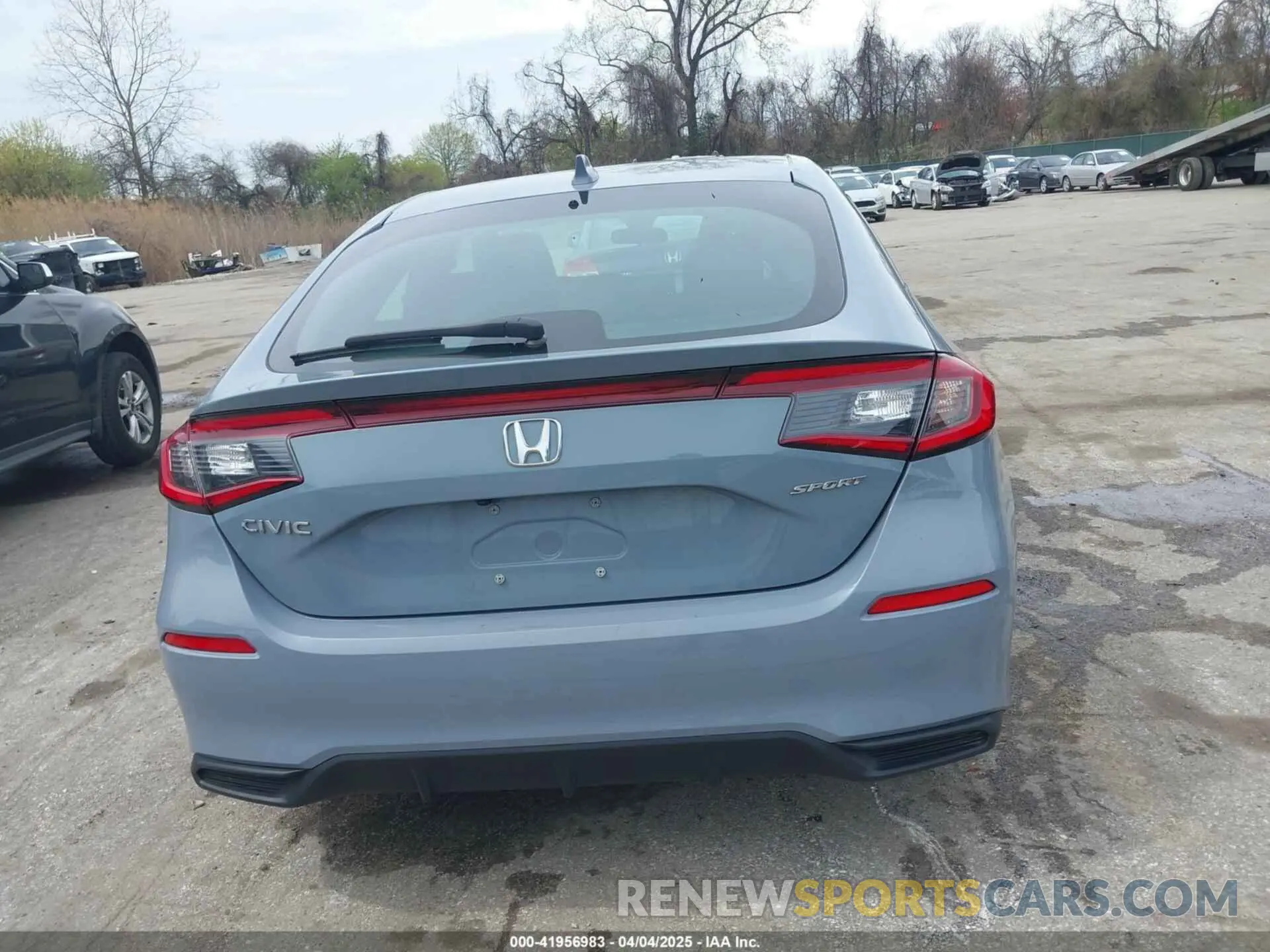 16 Photograph of a damaged car 19XFL2H88NE008403 HONDA CIVIC 2022