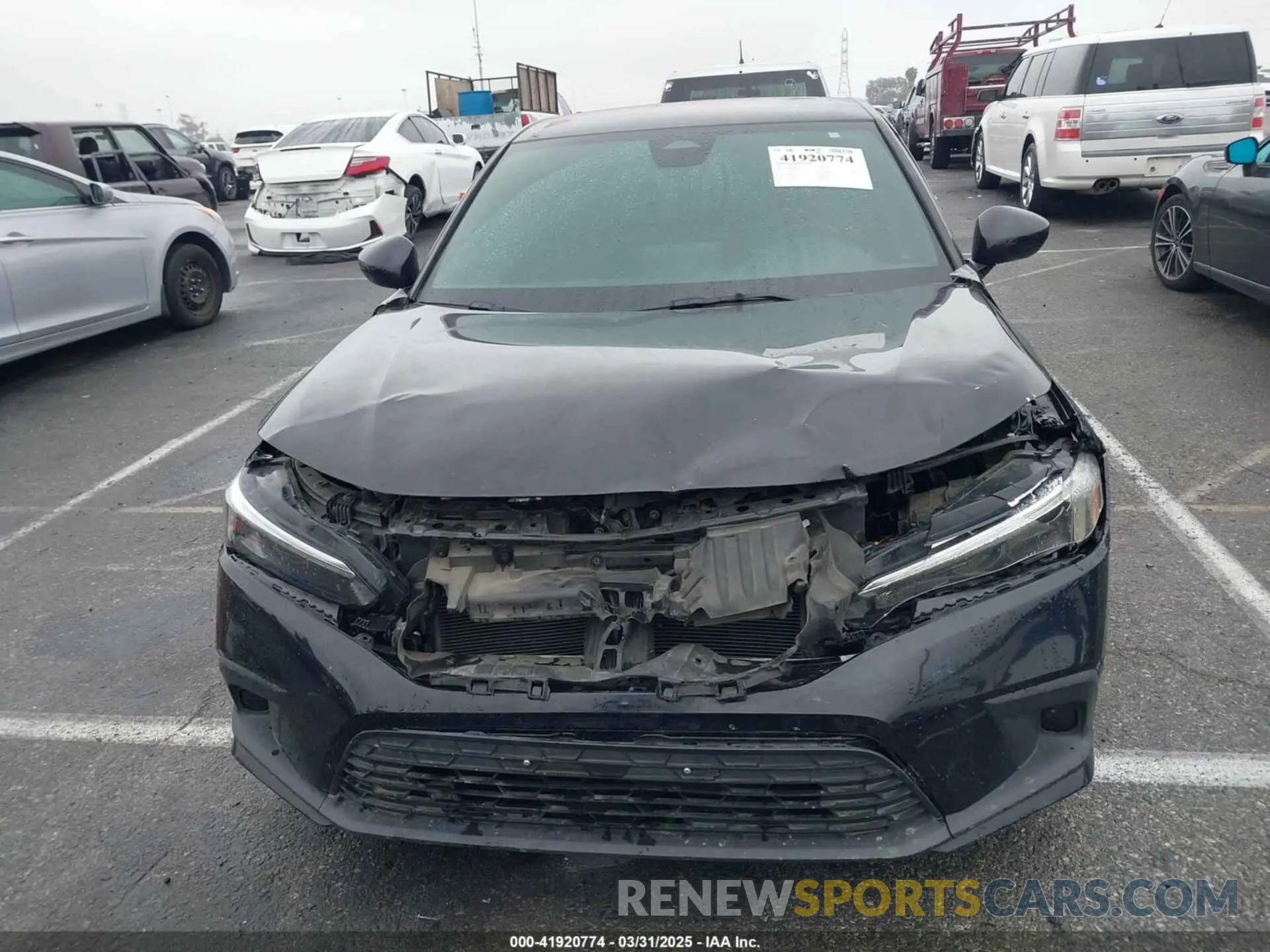 12 Photograph of a damaged car 19XFL2H89NE001623 HONDA CIVIC 2022