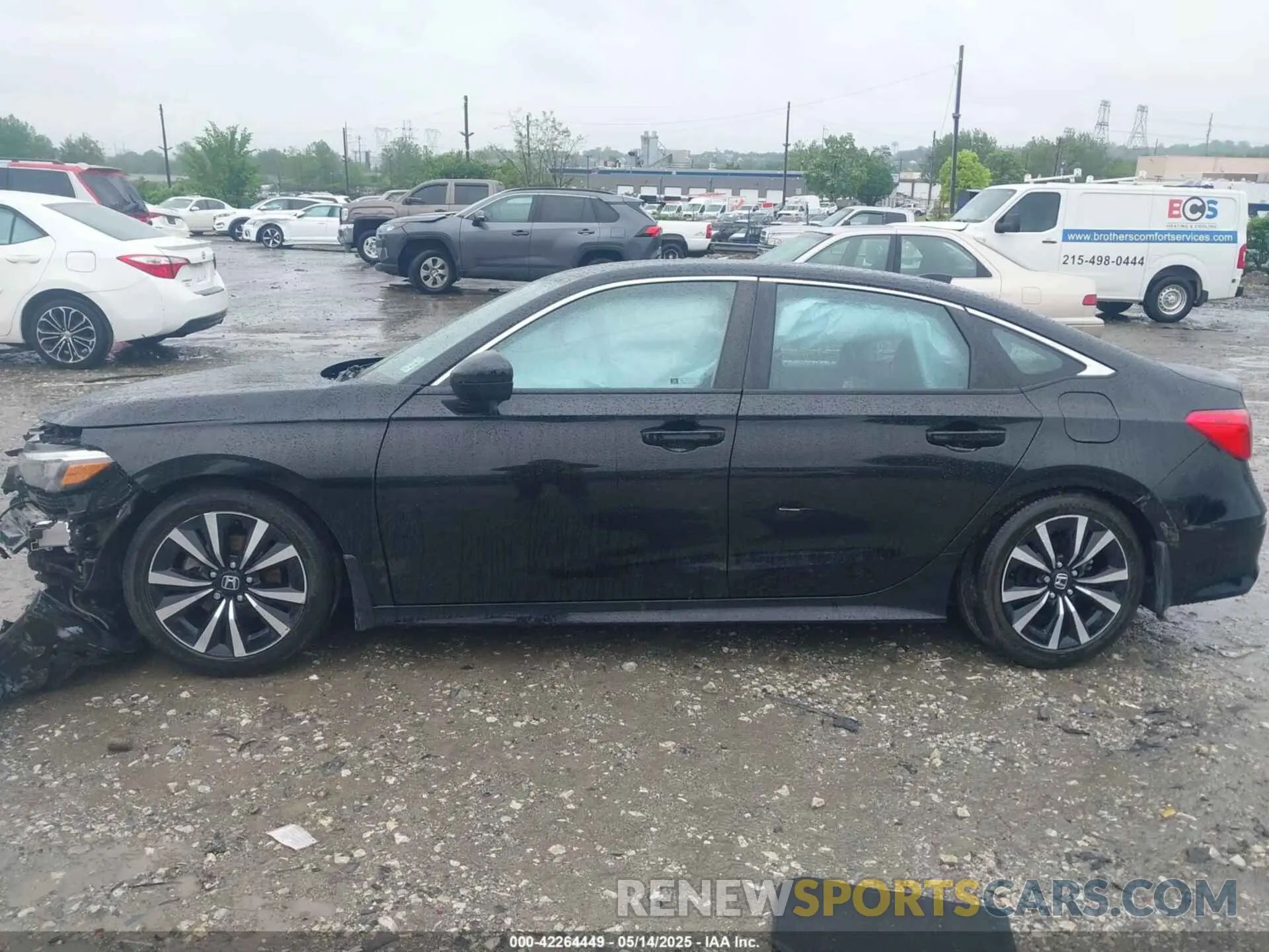13 Photograph of a damaged car 2HGFE1F70NH320722 HONDA CIVIC 2022
