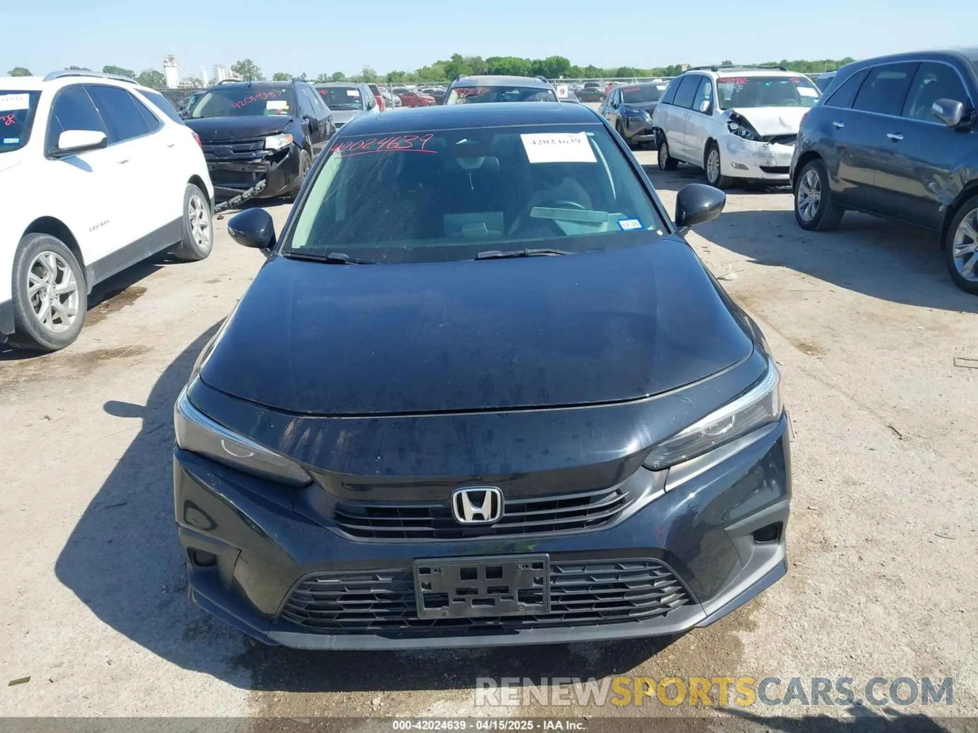 12 Photograph of a damaged car 2HGFE1F71NH312953 HONDA CIVIC 2022
