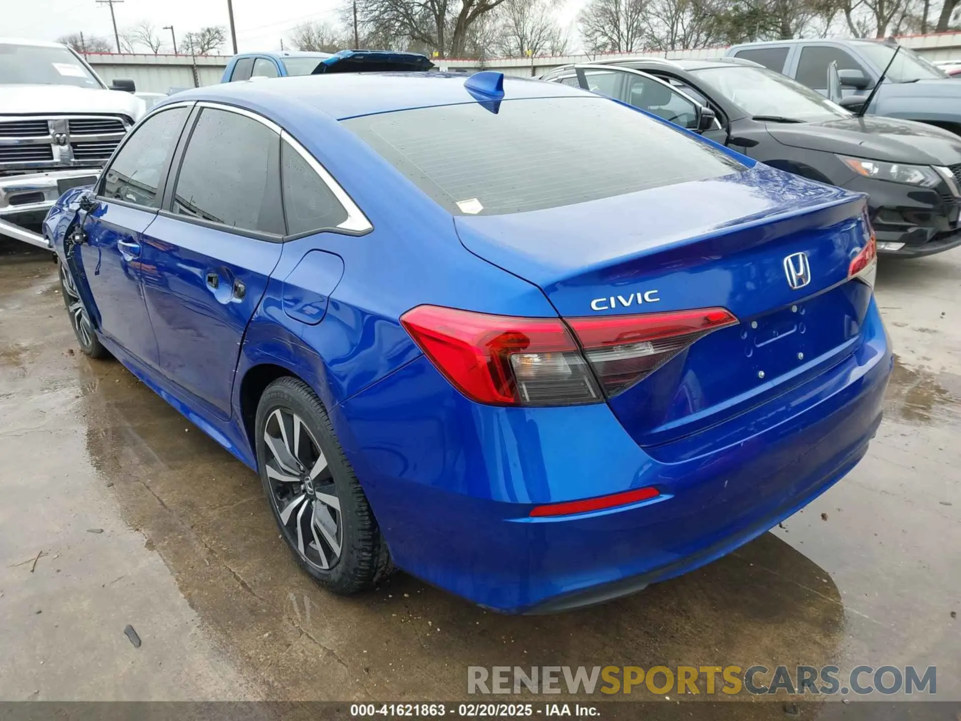 3 Photograph of a damaged car 2HGFE1F72NH325873 HONDA CIVIC 2022