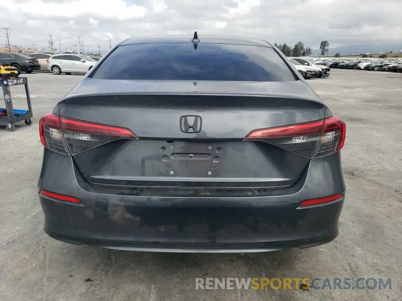 6 Photograph of a damaged car 2HGFE1F73NH328085 HONDA CIVIC 2022