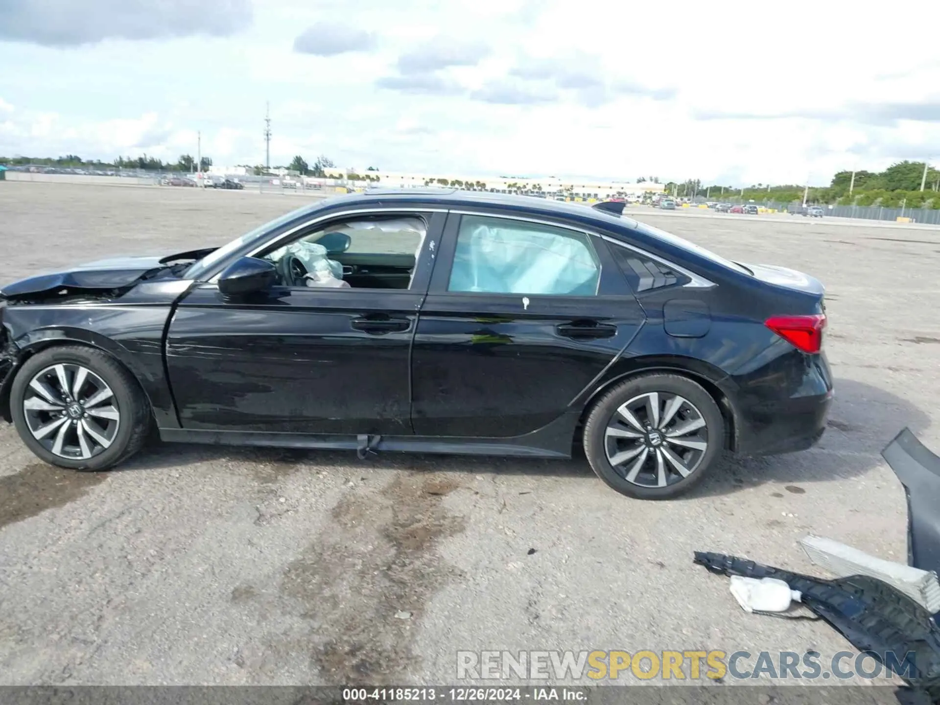 15 Photograph of a damaged car 2HGFE1F77NH314867 HONDA CIVIC 2022