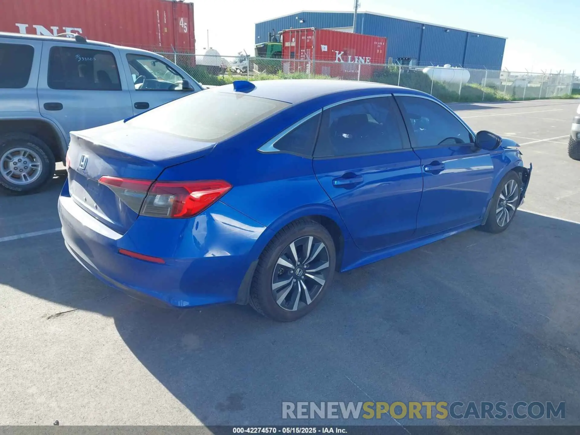 4 Photograph of a damaged car 2HGFE1F78NH308303 HONDA CIVIC 2022