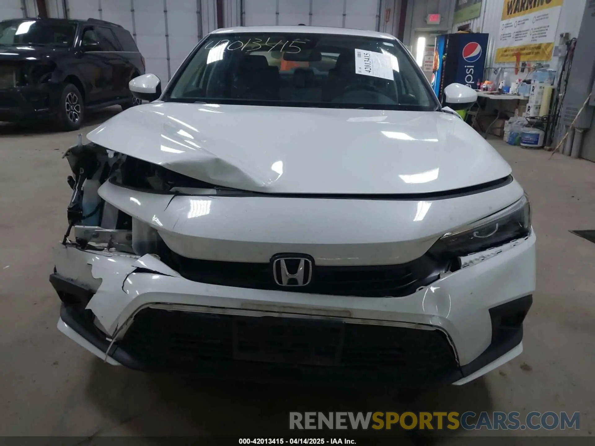 12 Photograph of a damaged car 2HGFE1F78NH323948 HONDA CIVIC 2022